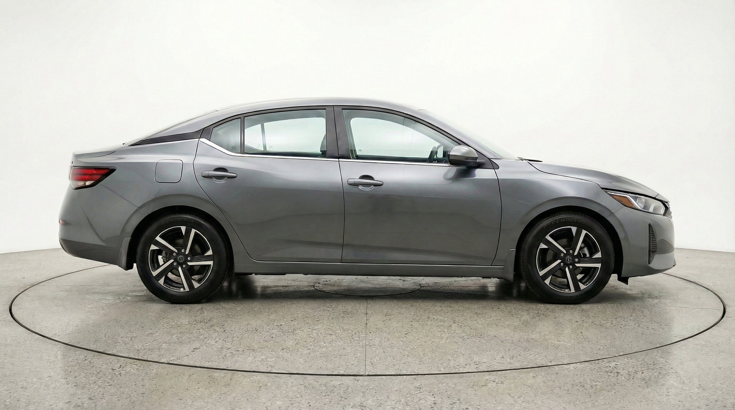 Thumbnail: 2025 Nissan Sentra - 11