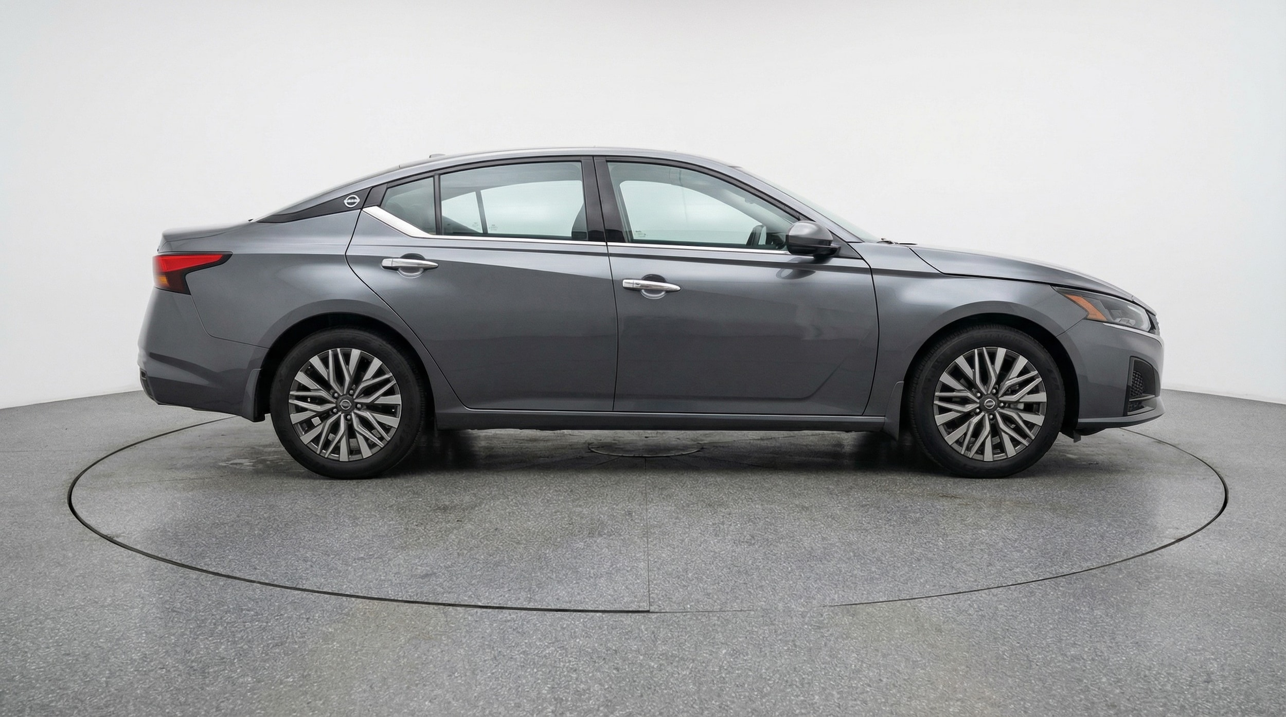 Thumbnail: 2025 Nissan Altima - 8