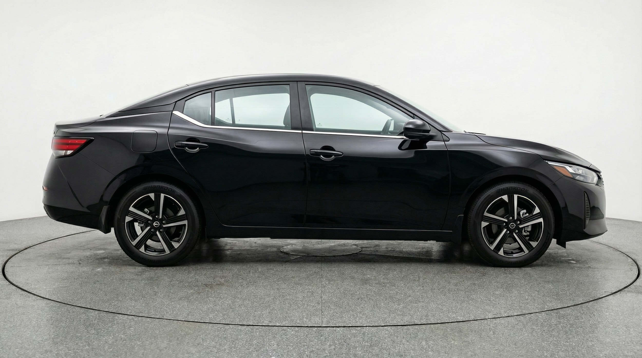 Thumbnail: 2025 Nissan Sentra - 8