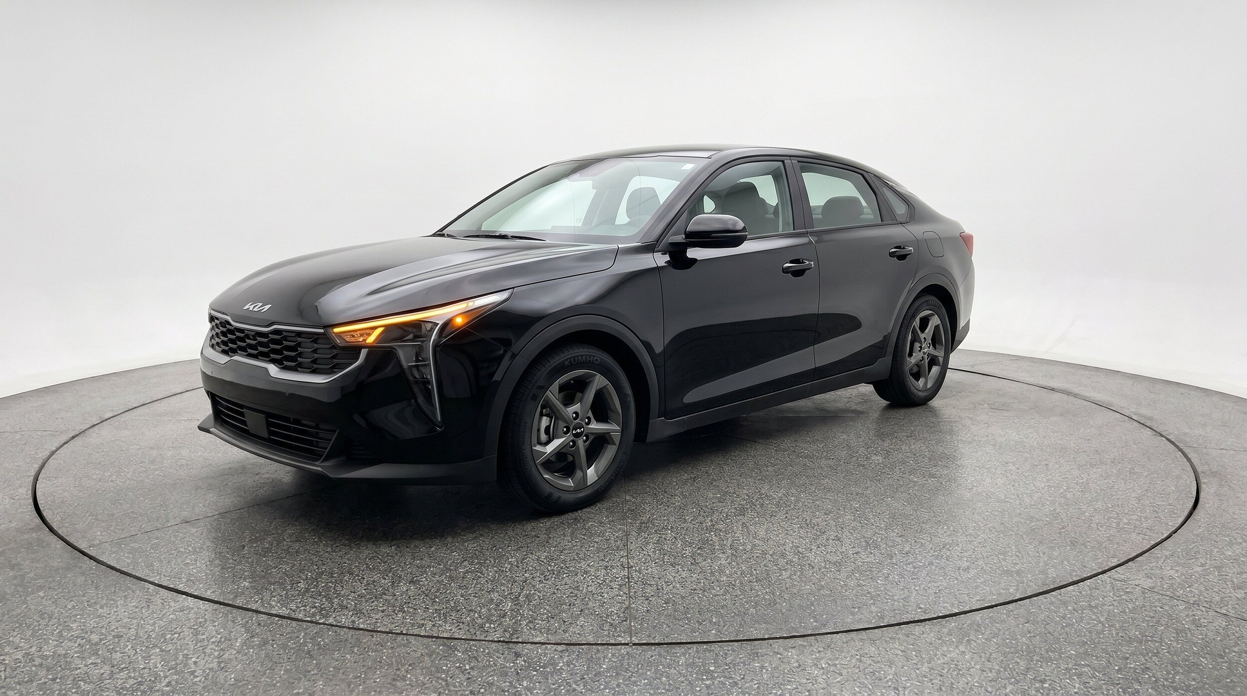 Thumbnail: 2026 Kia K4 - 3