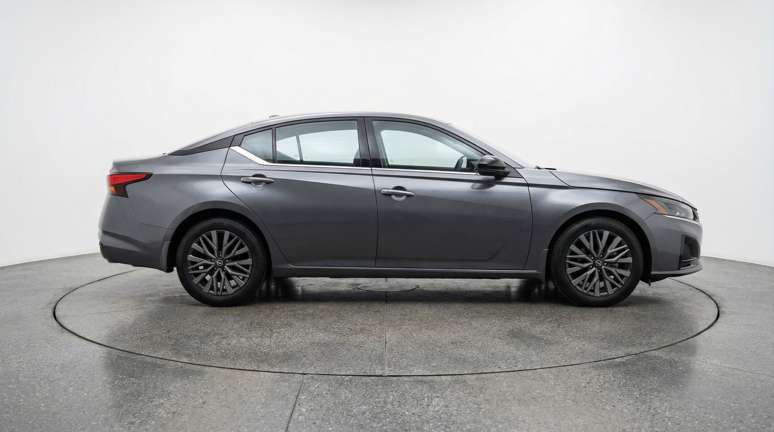 Thumbnail: 2025 Nissan Altima - 11