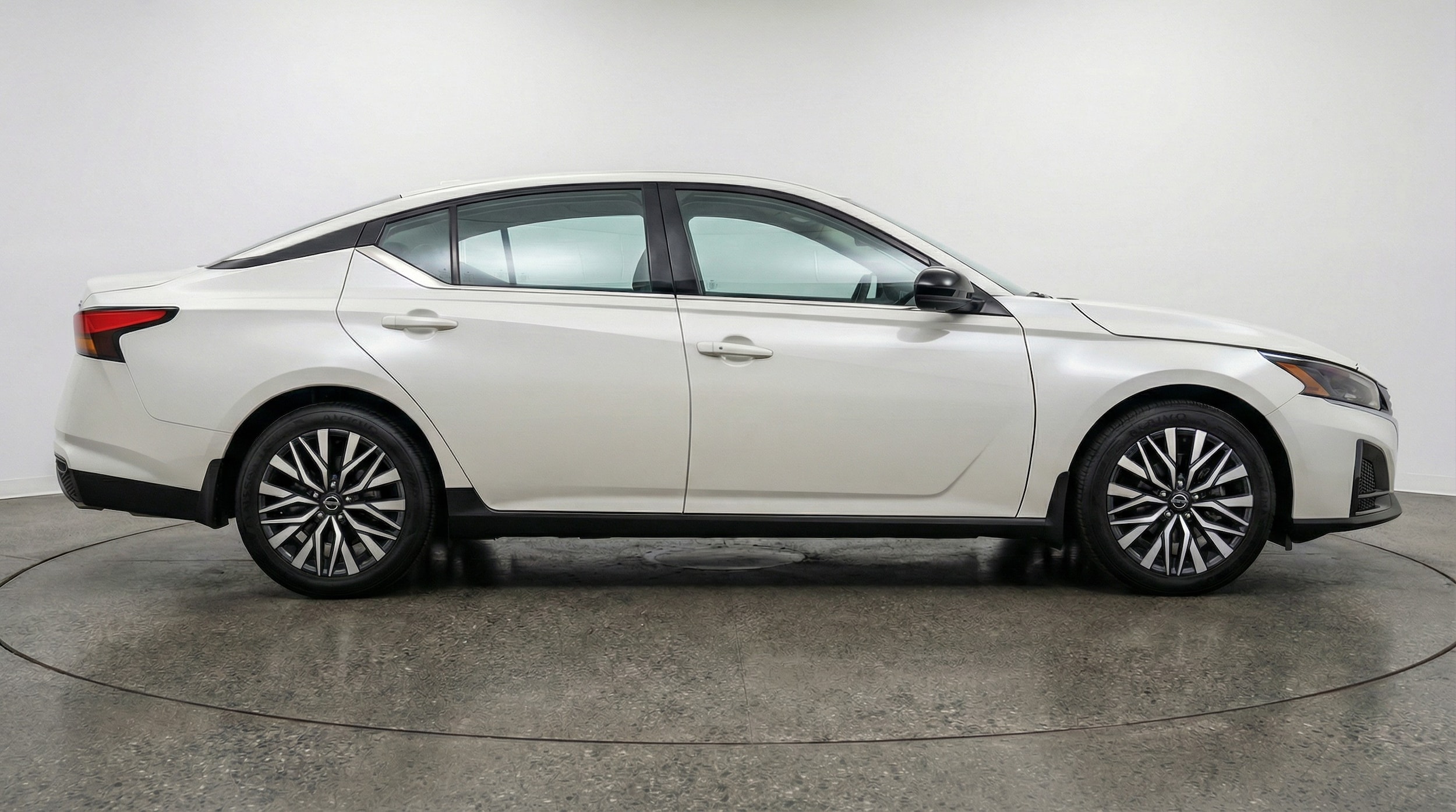 Thumbnail: 2025 Nissan Altima - 8