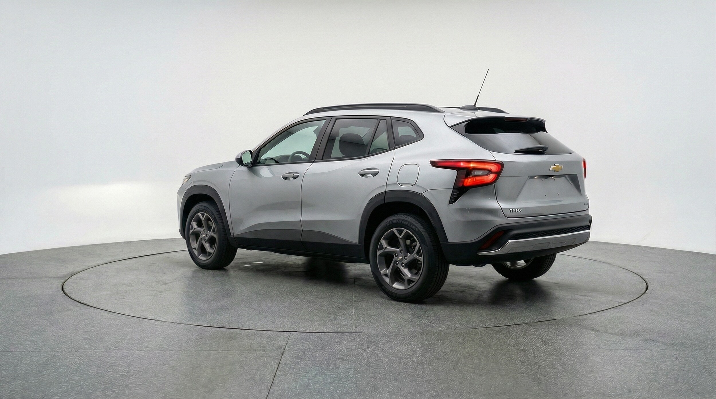 Thumbnail: 2025 Chevrolet Trax - 5