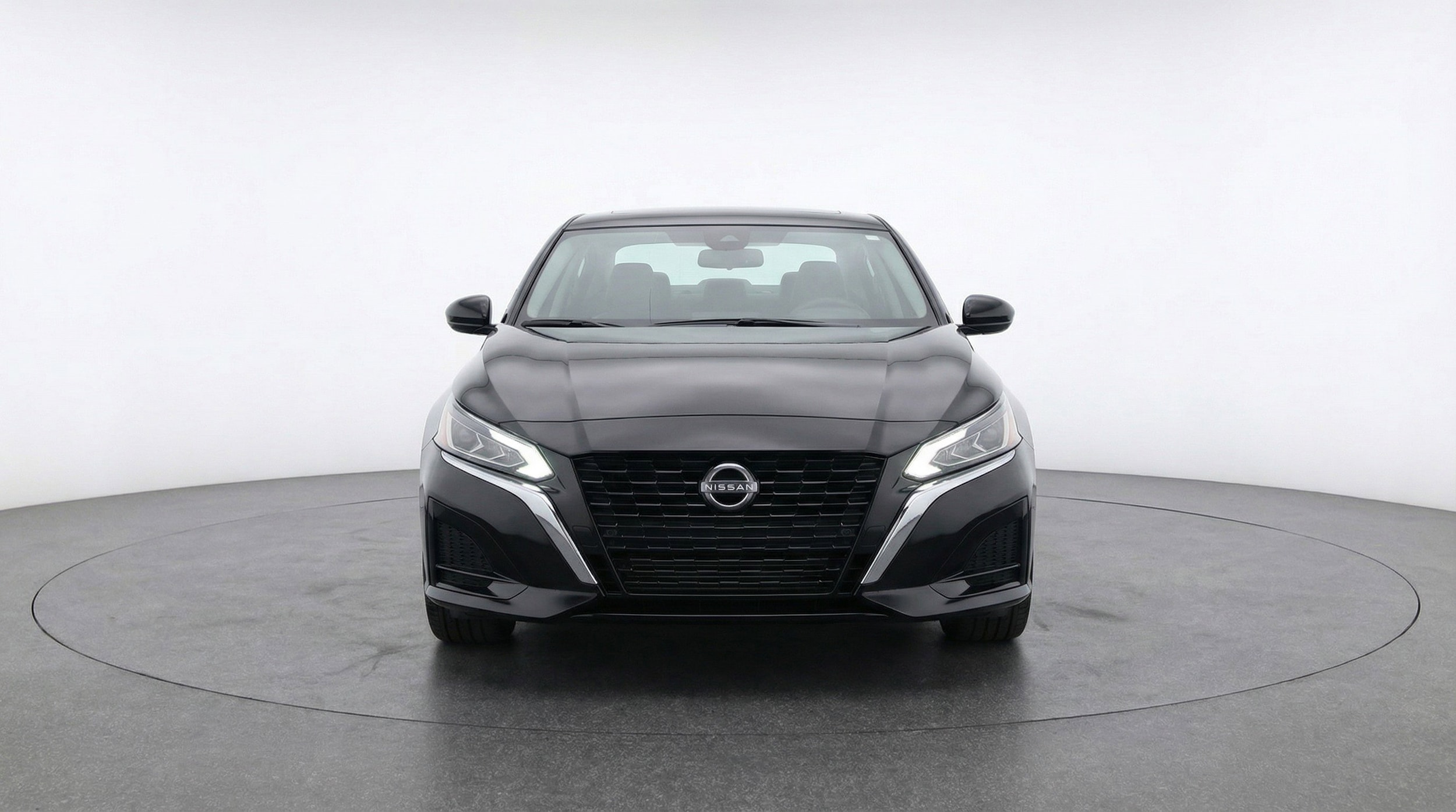 Thumbnail: 2025 Nissan Altima - 2