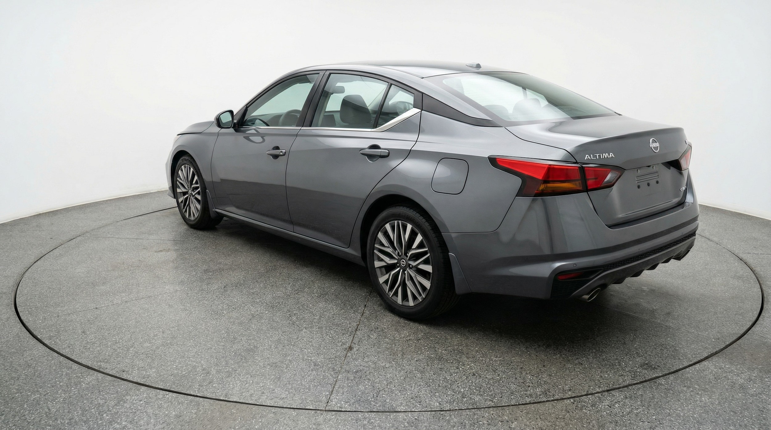 Thumbnail: 2025 Nissan Altima - 5