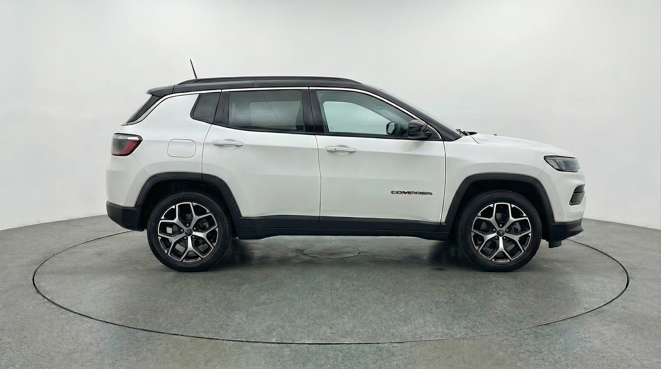 Thumbnail: 2025 Jeep Compass - 8