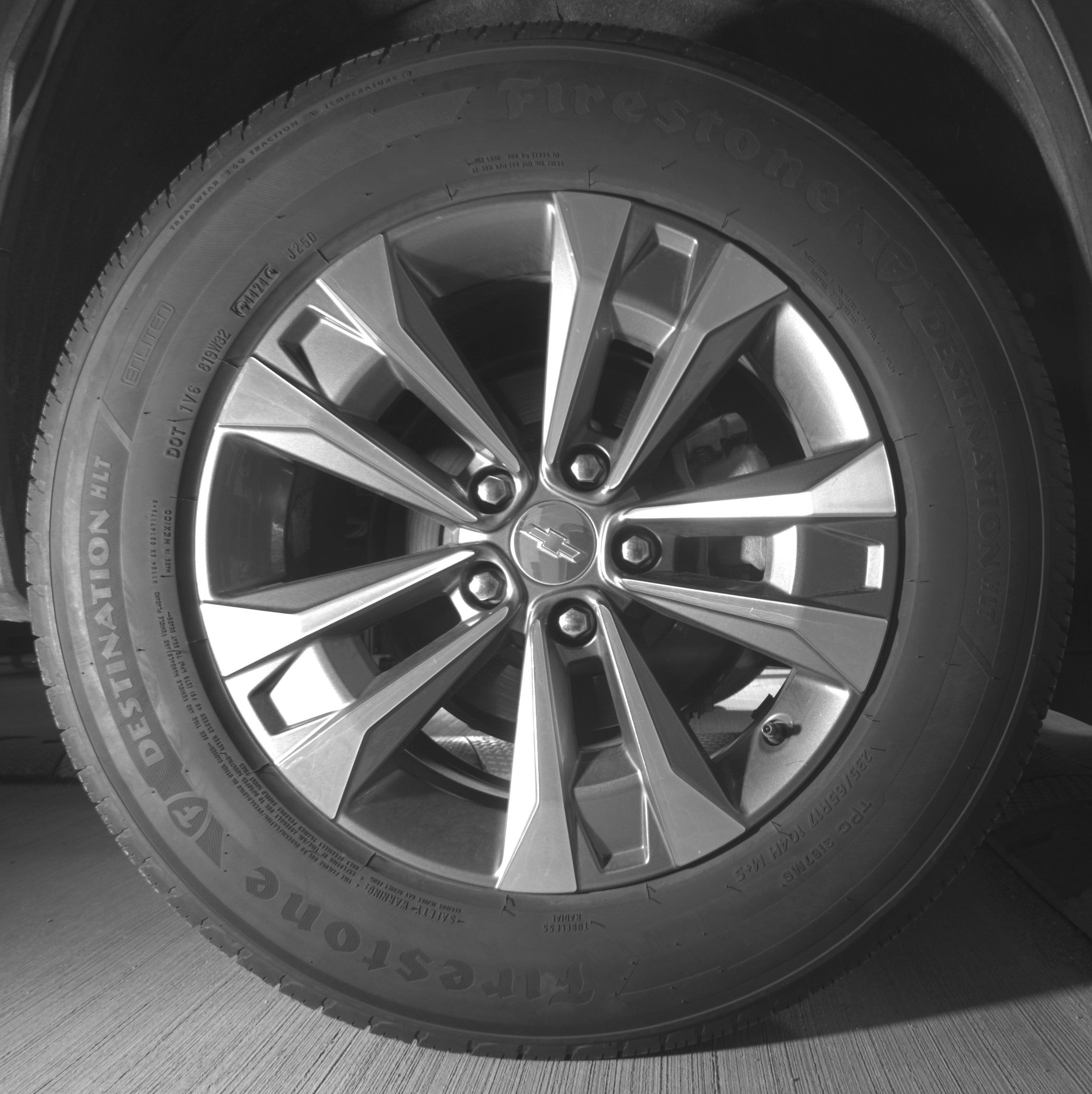 Thumbnail: 2025 Chevrolet Equinox - 15