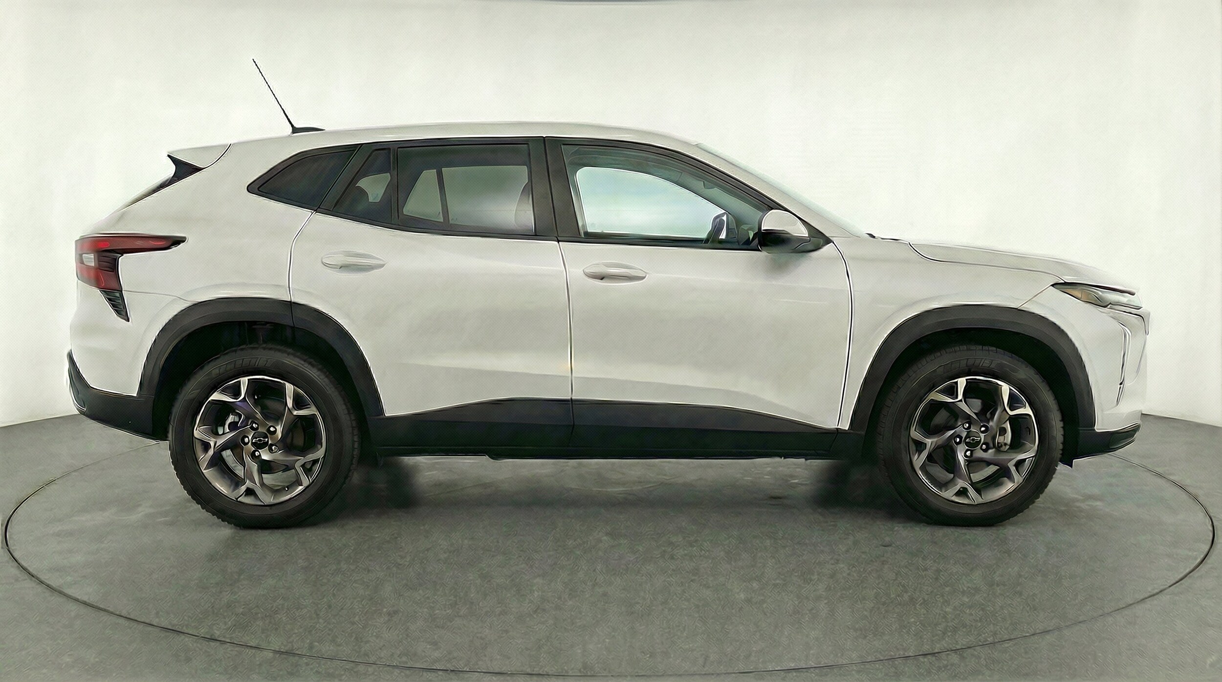 Thumbnail: 2025 Chevrolet Trax - 11