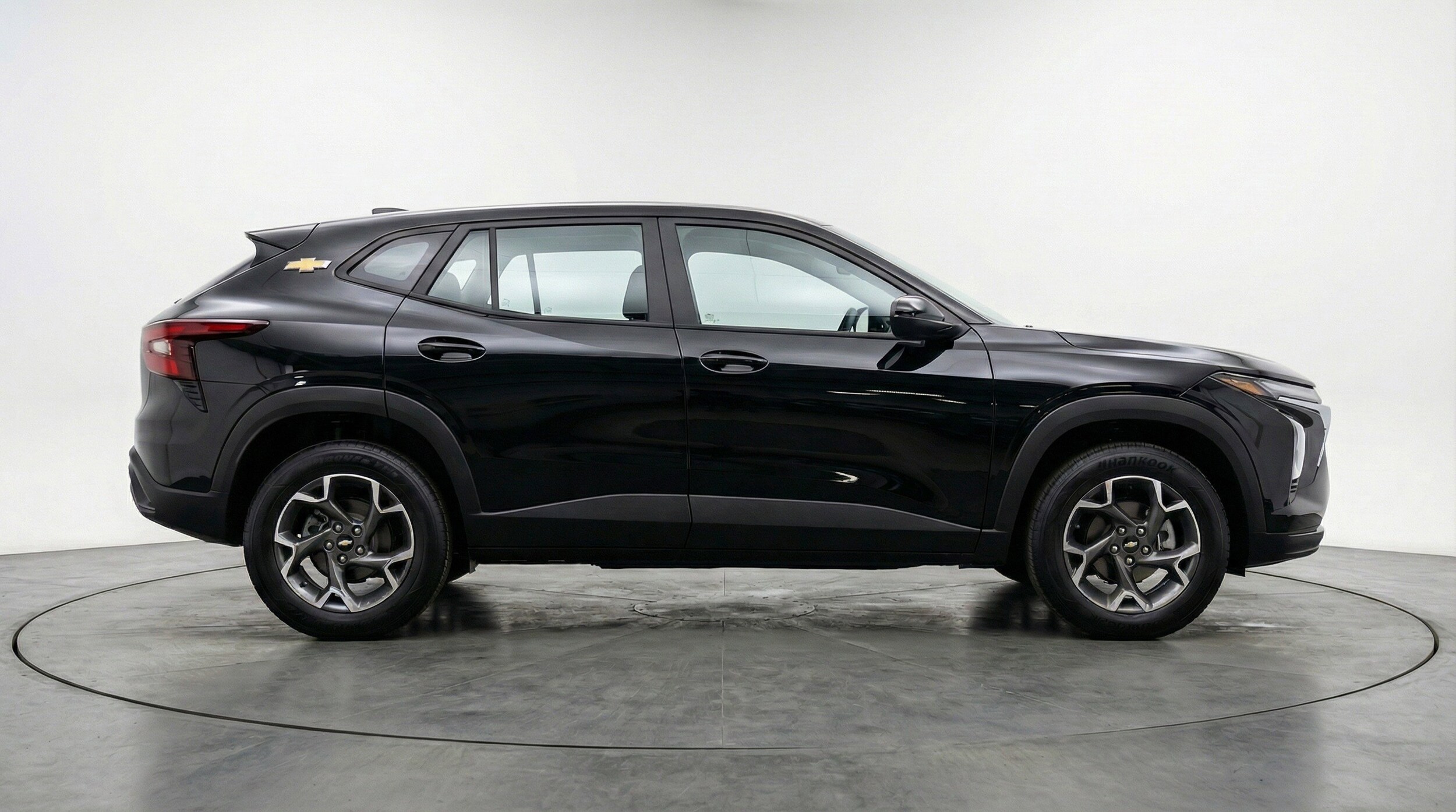 Thumbnail: 2025 Chevrolet Trax - 11