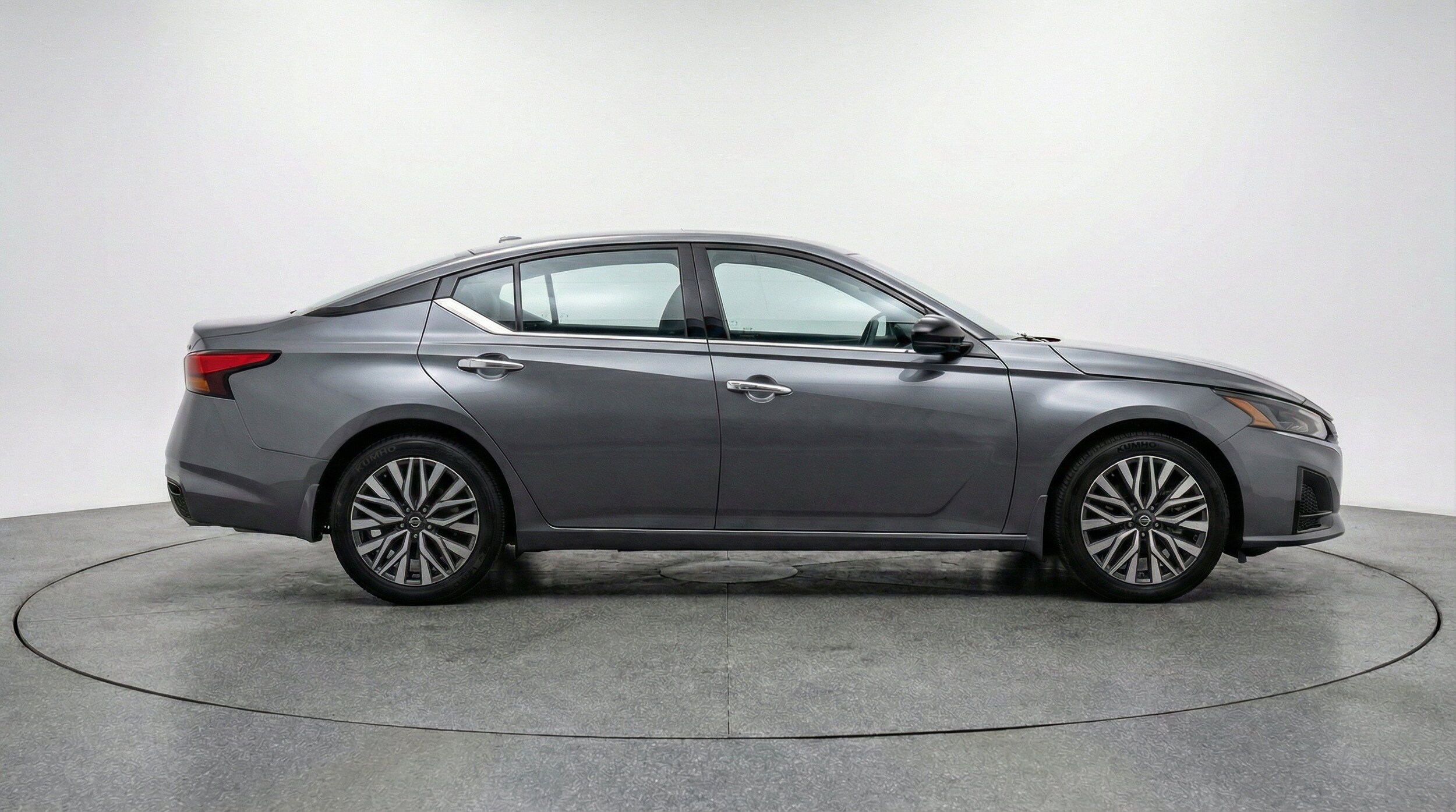 Thumbnail: 2025 Nissan Altima - 11