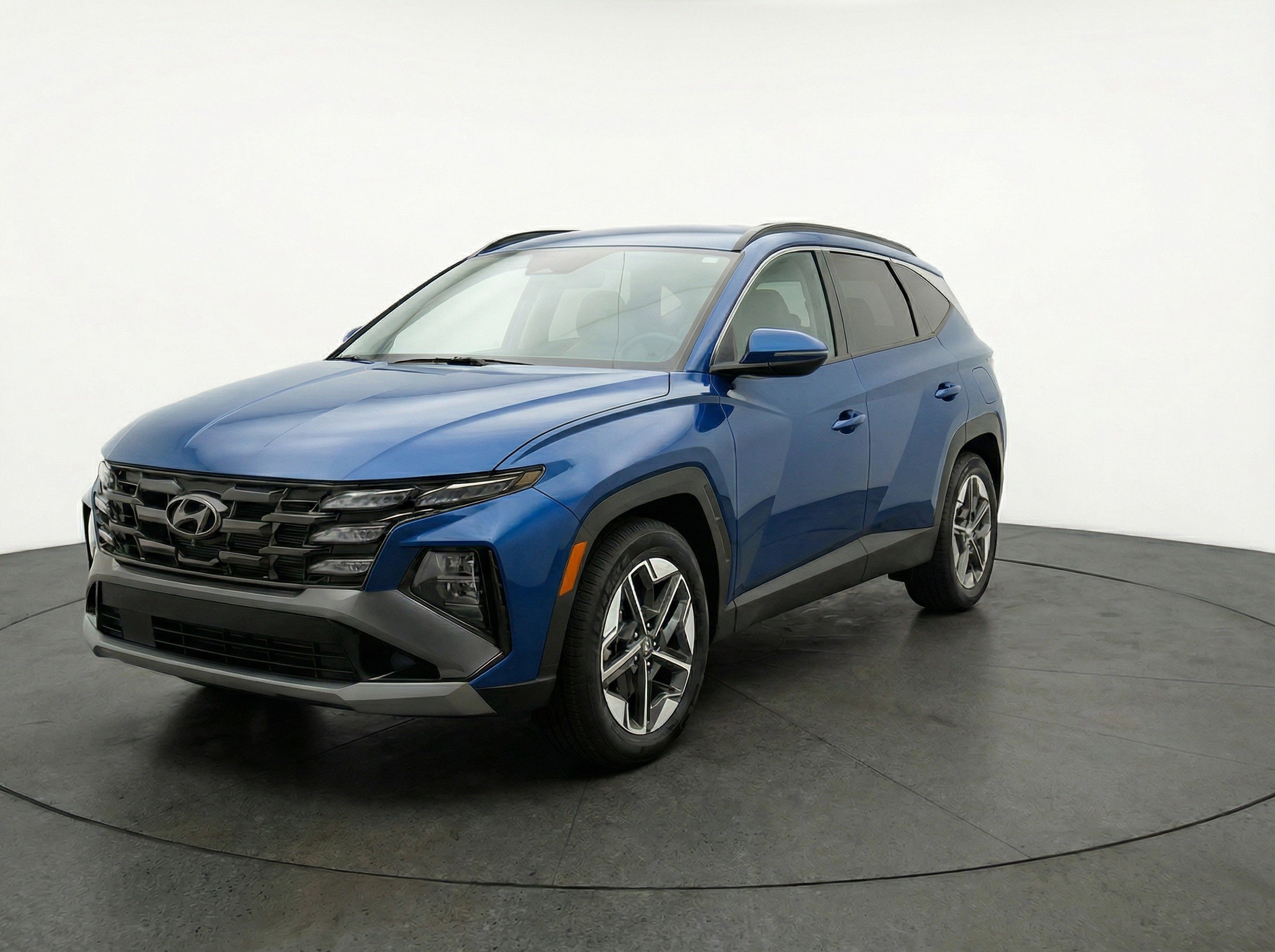 Thumbnail: 2025 Hyundai Tucson - 3