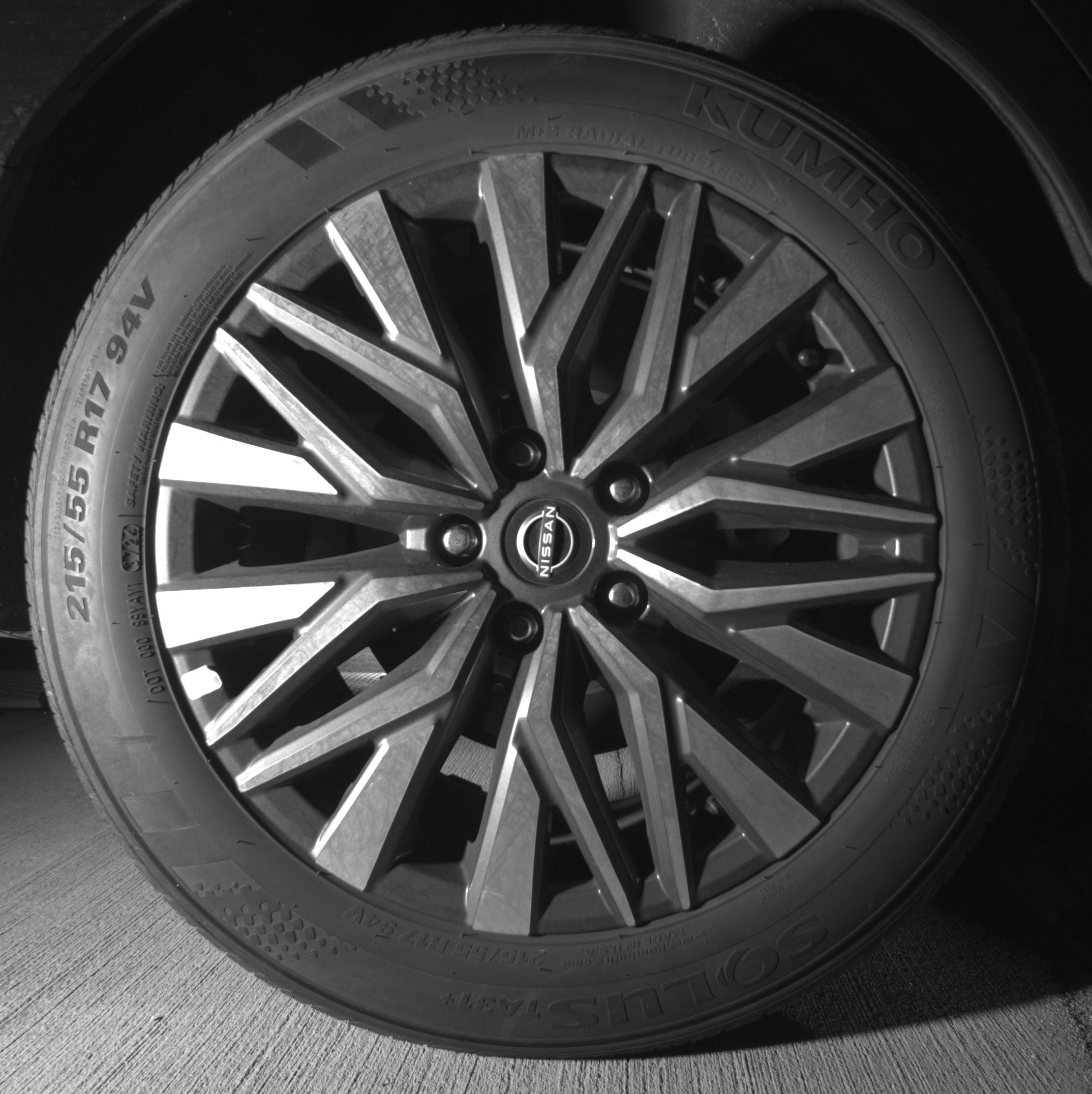 Thumbnail: 2025 Nissan Altima - 12