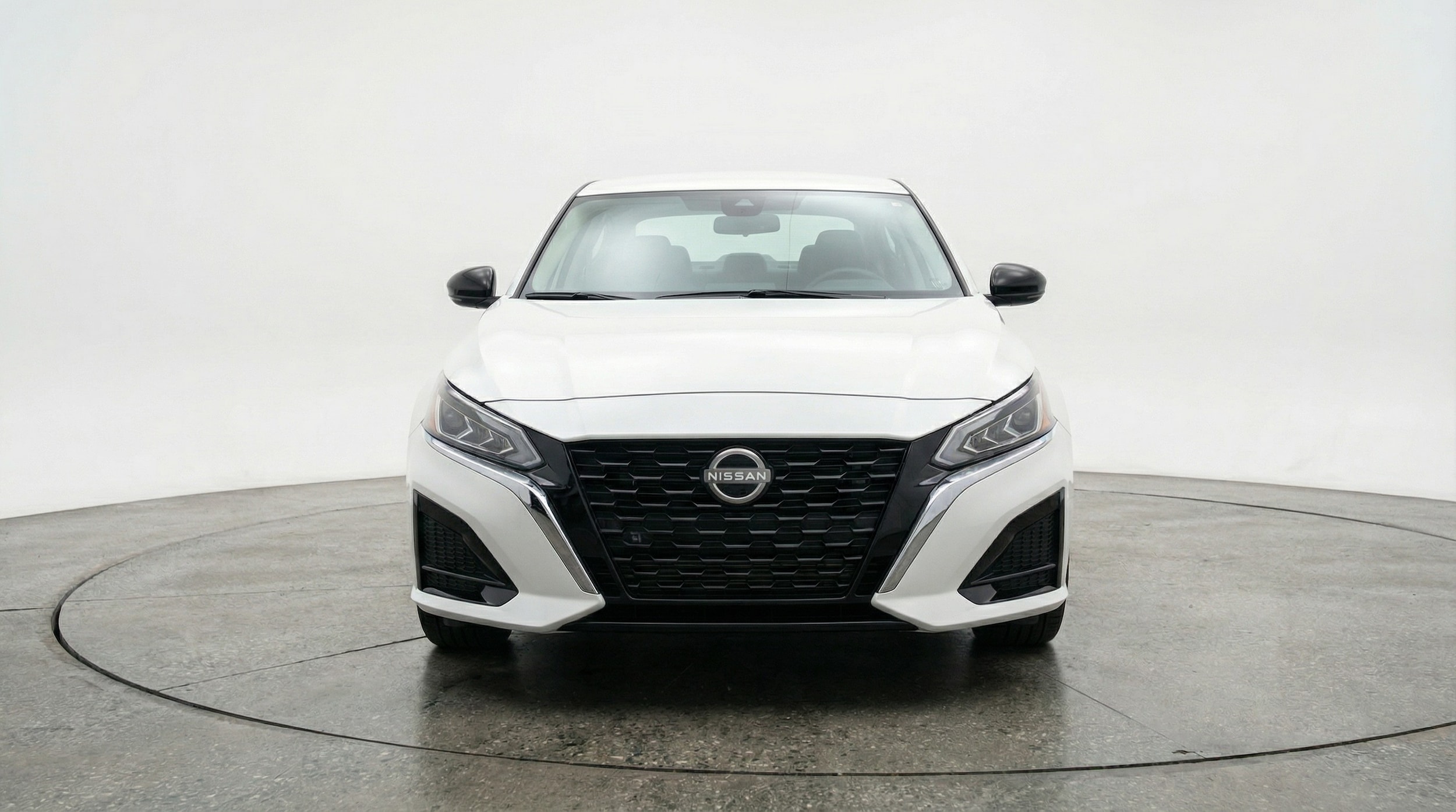 Thumbnail: 2025 Nissan Altima - 2