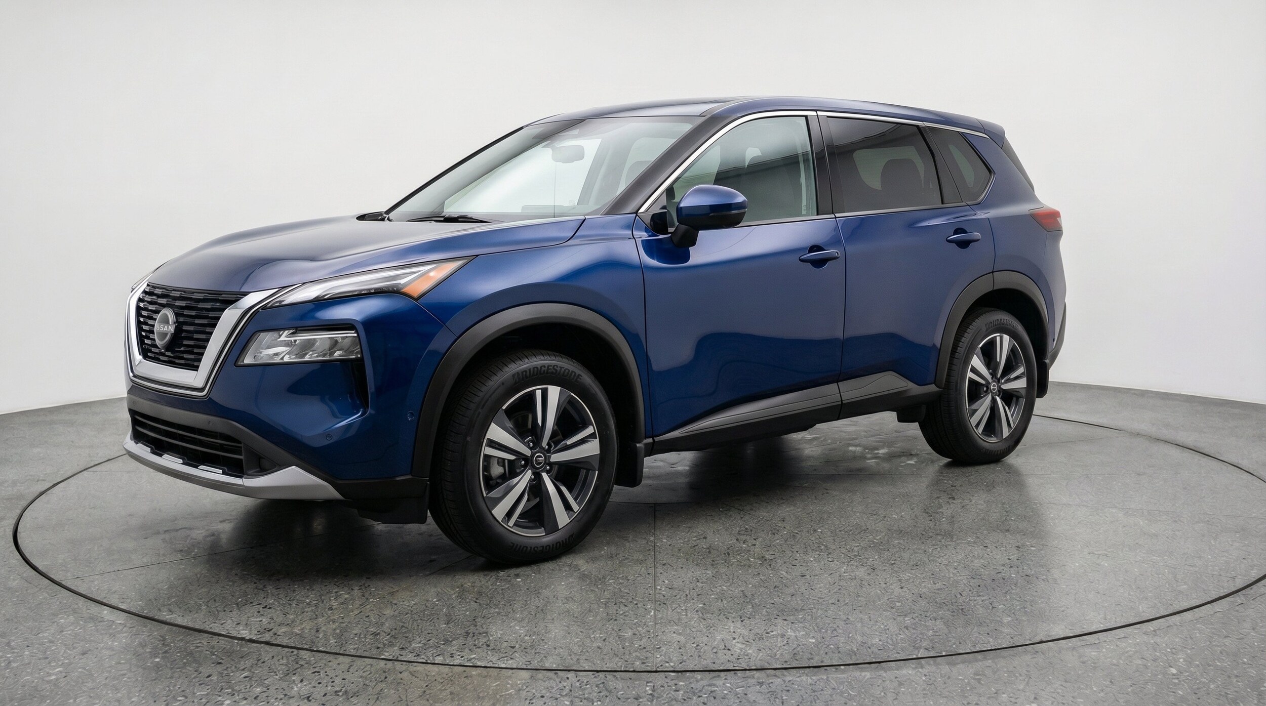Thumbnail: 2026 Nissan Rogue - 3