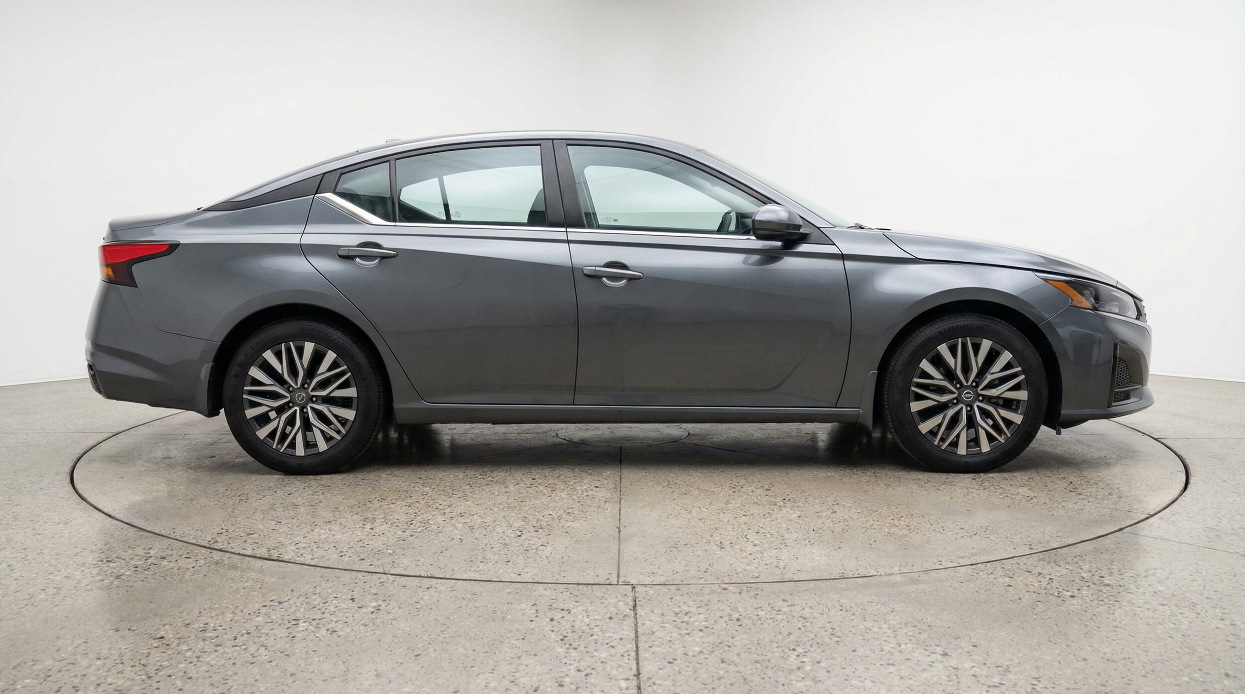 Thumbnail: 2025 Nissan Altima - 8