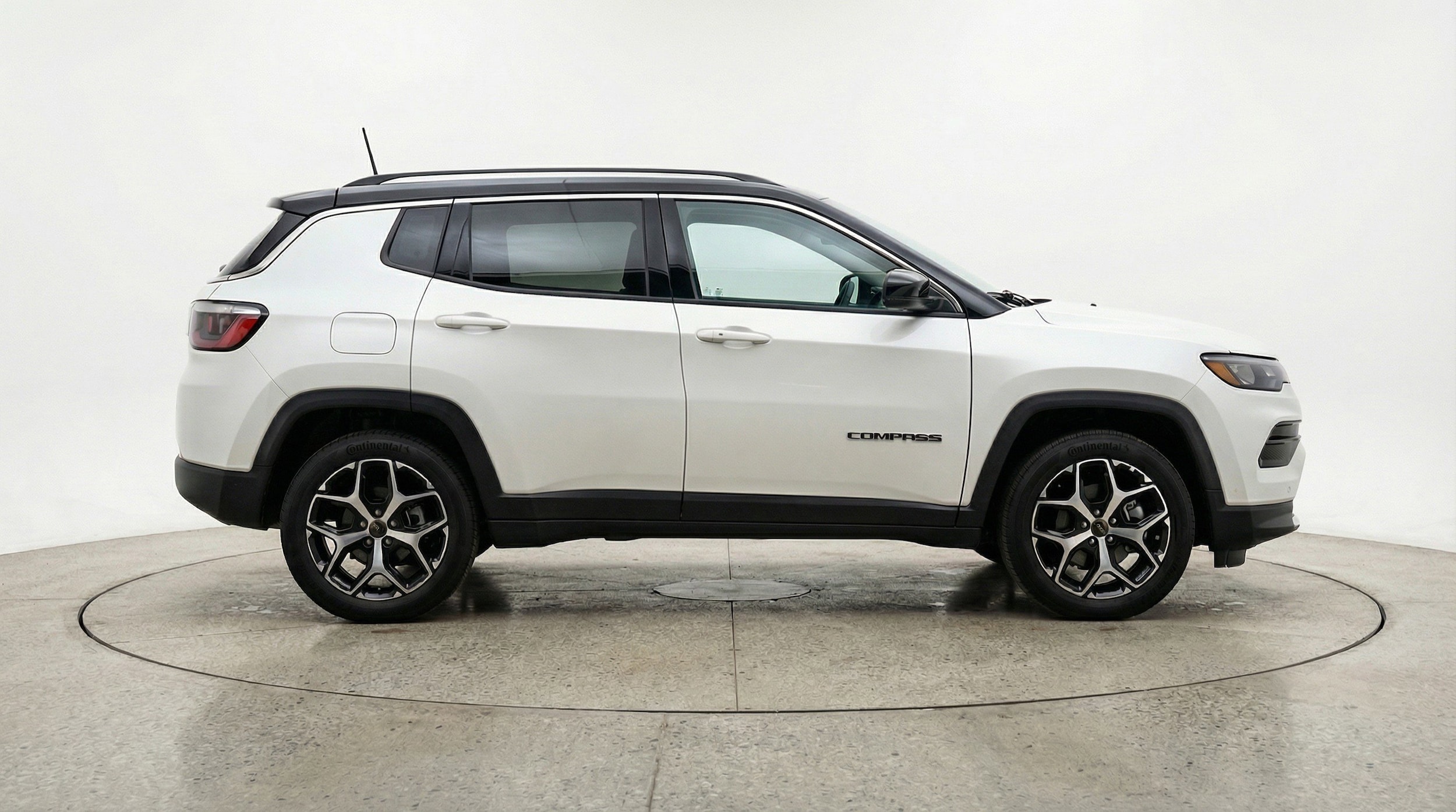 Thumbnail: 2025 Jeep Compass - 11
