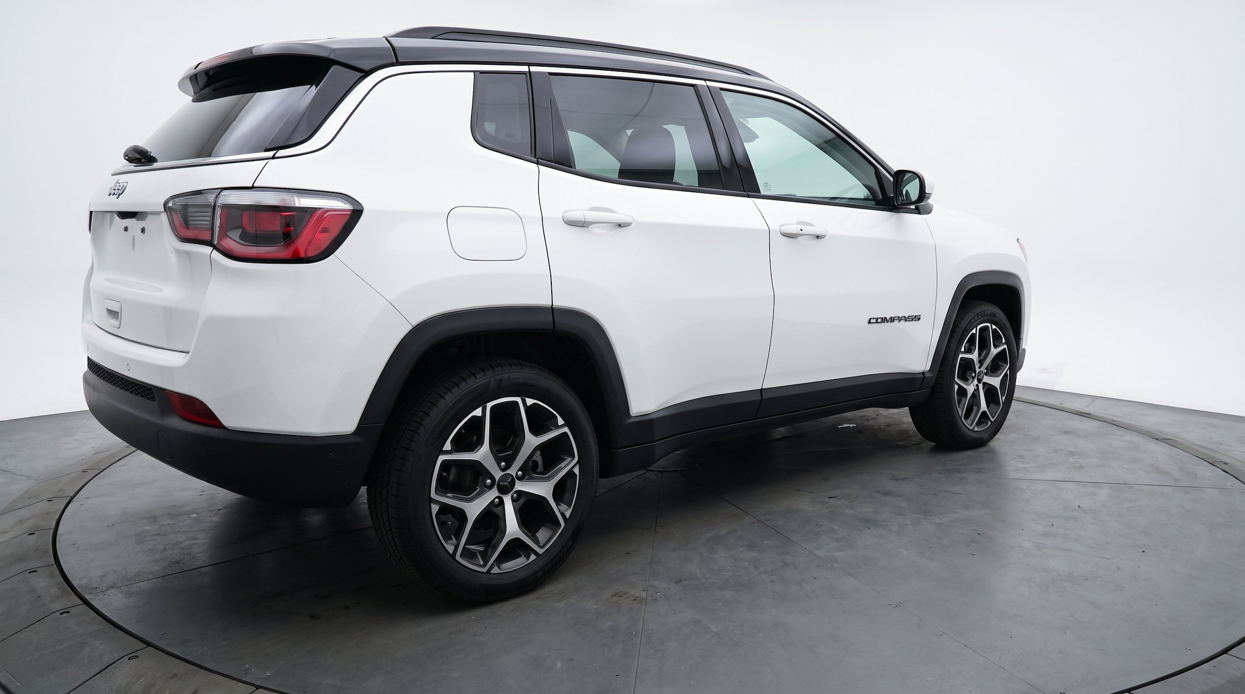 Thumbnail: 2025 Jeep Compass - 9