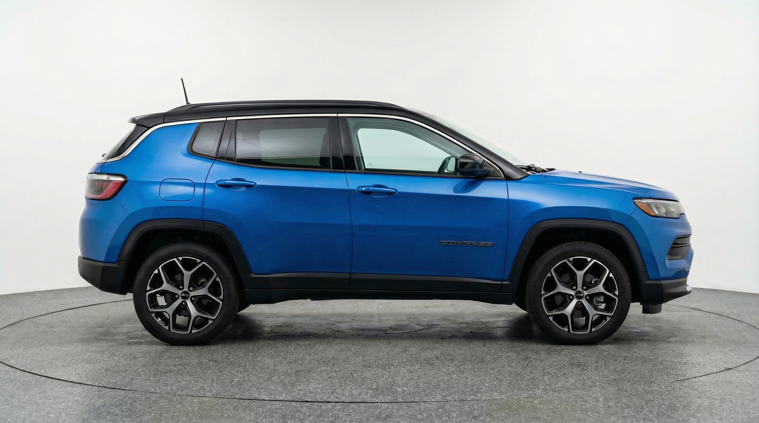 Thumbnail: 2025 Jeep Compass - 8