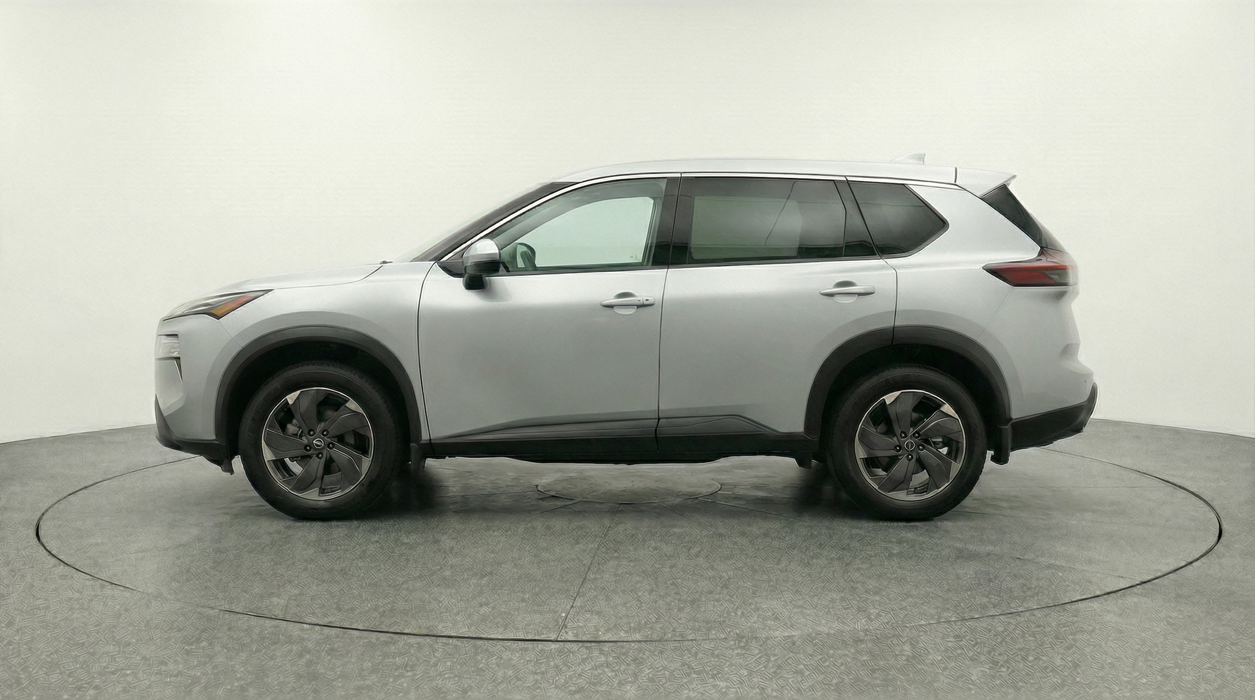 Thumbnail: 2025 Nissan Rogue - 4