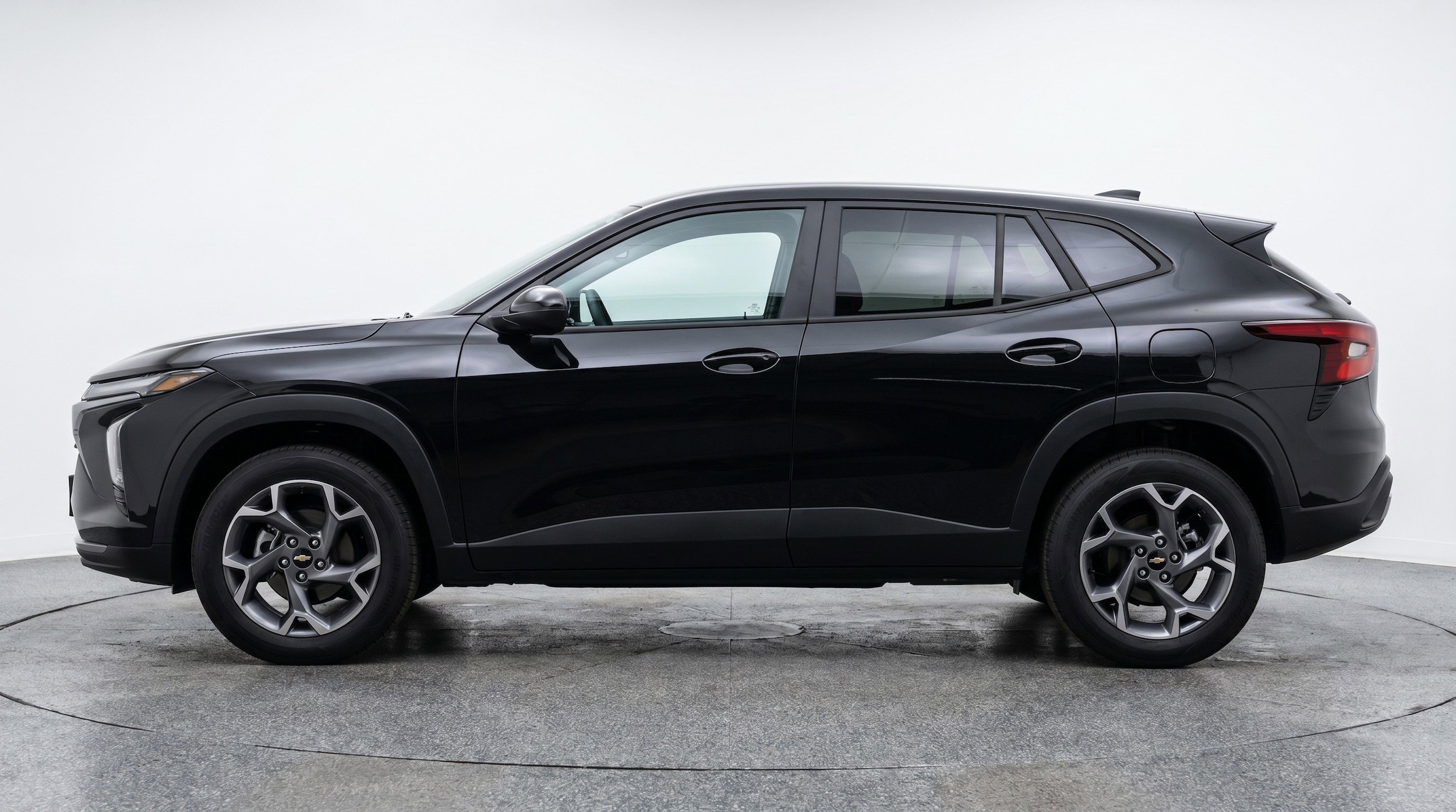 Thumbnail: 2025 Chevrolet Trax - 5