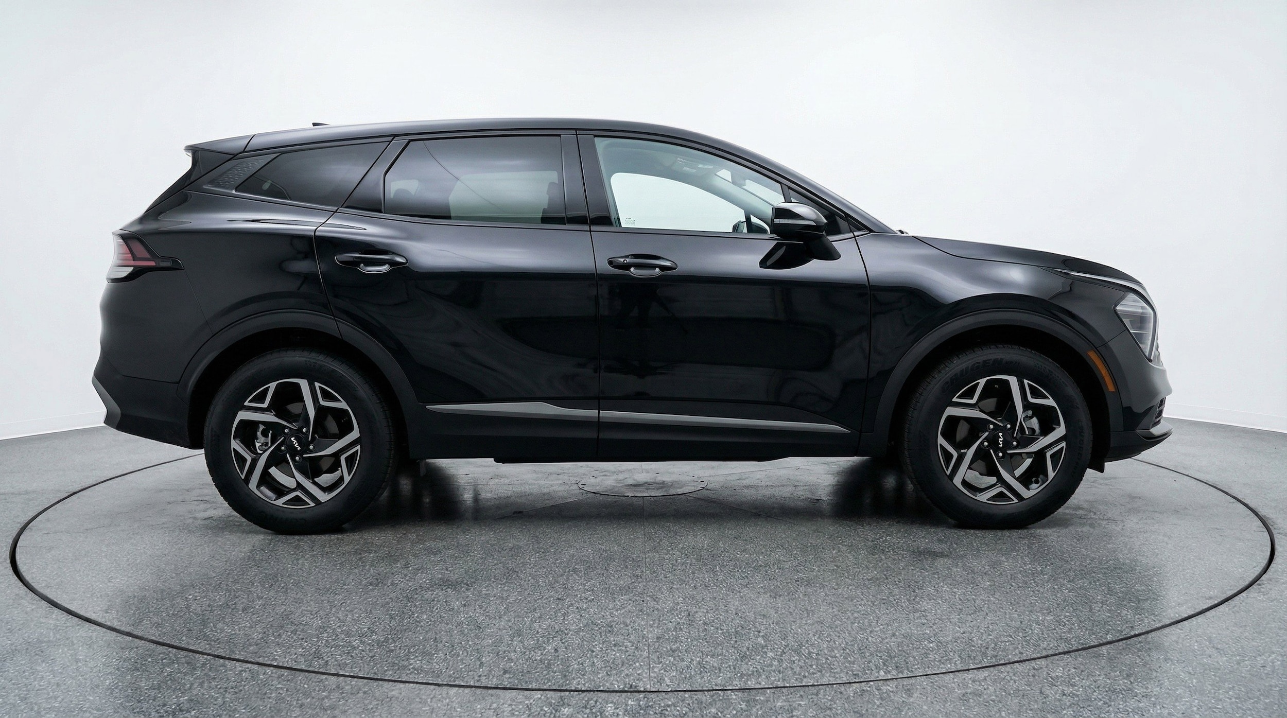 Thumbnail: 2025 Kia Sportage - 11