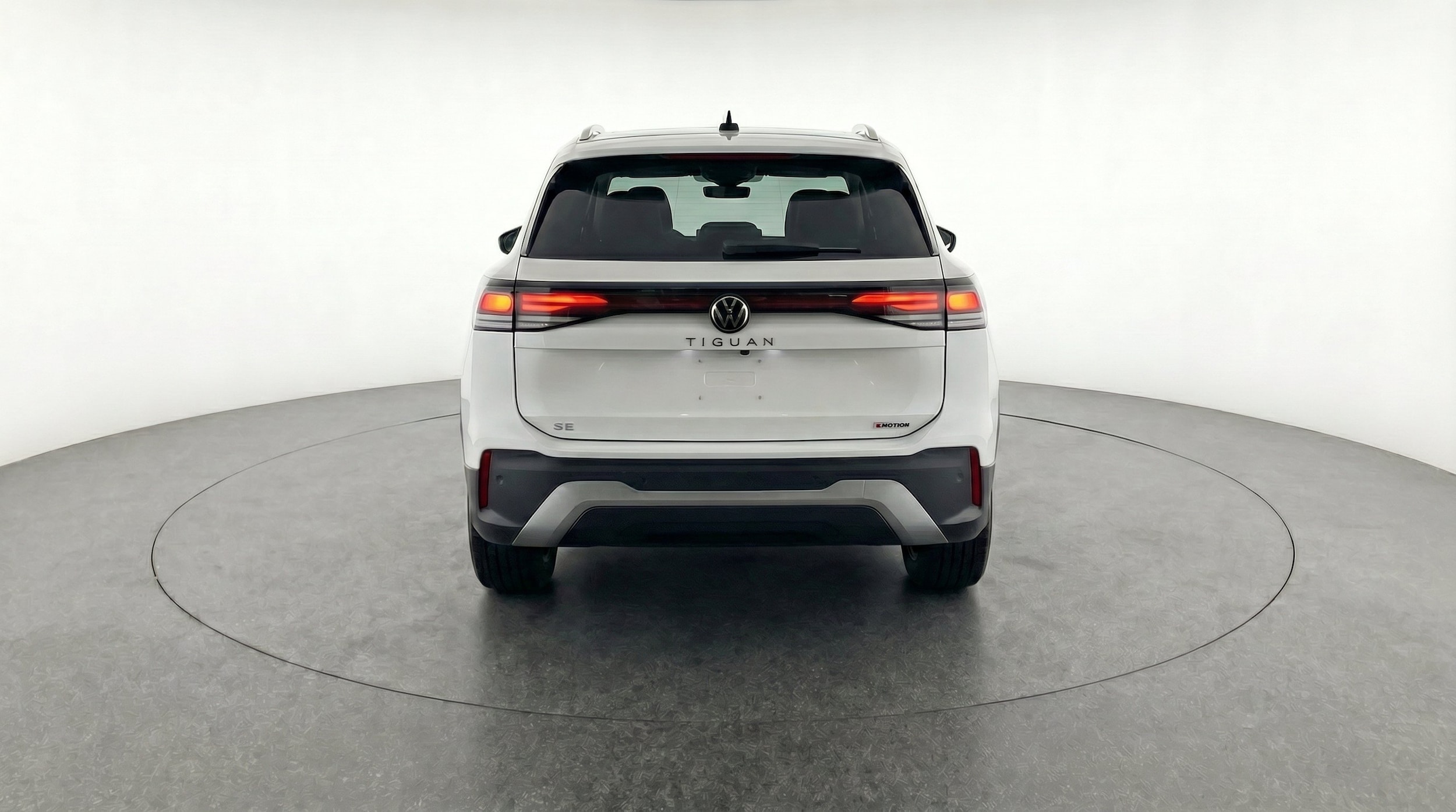 Thumbnail: 2026 Volkswagen Tiguan - 7