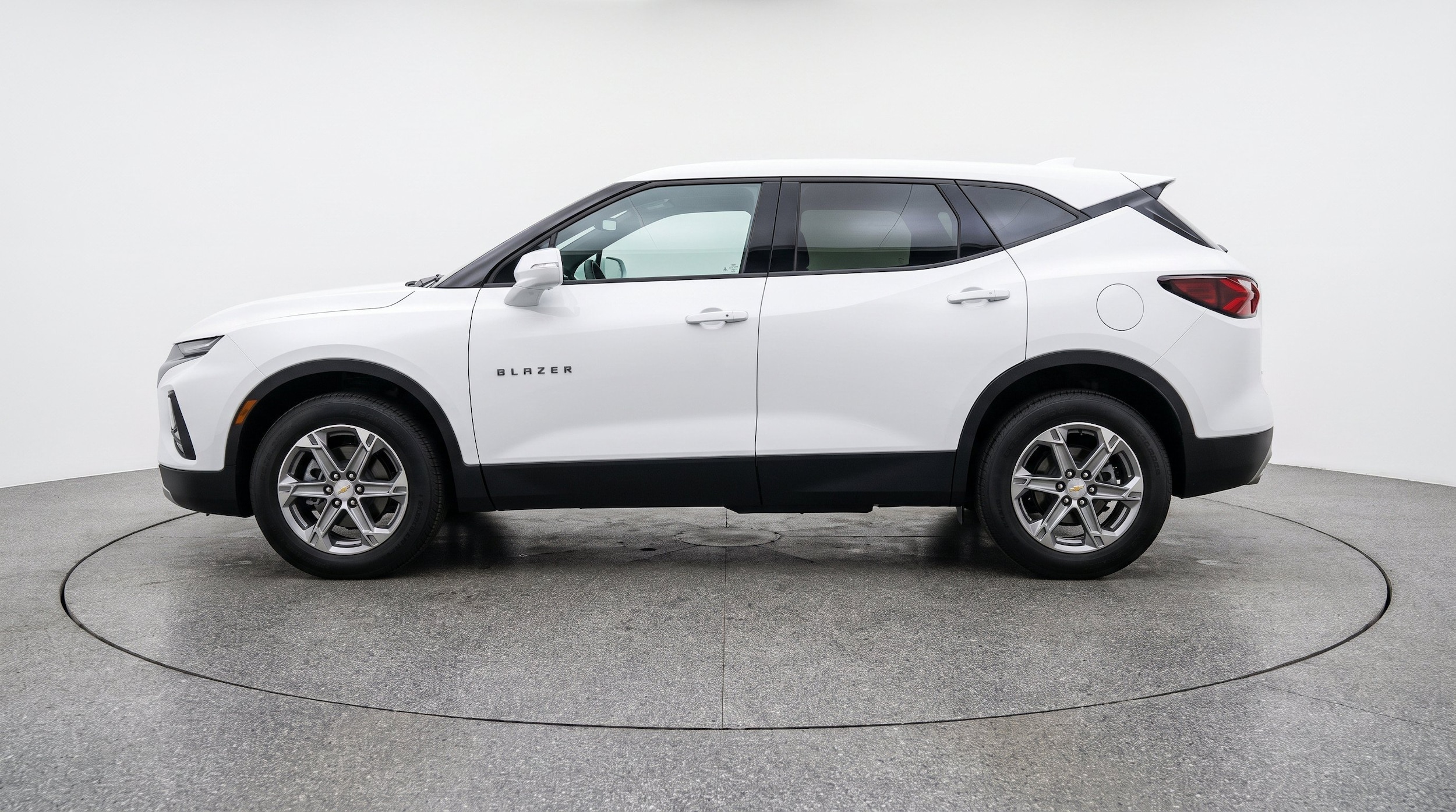 Thumbnail: 2025 Chevrolet Blazer - 5