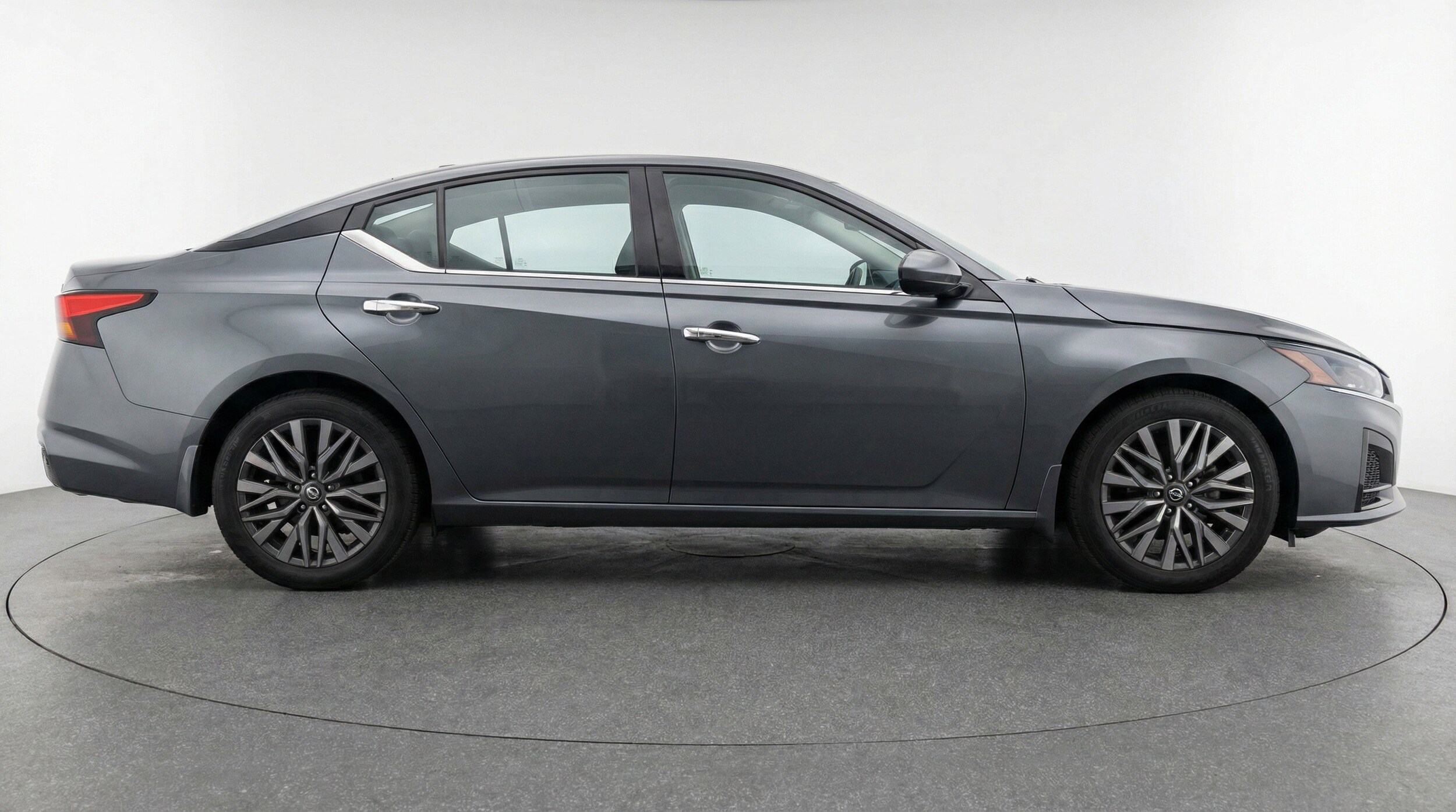 Thumbnail: 2025 Nissan Altima - 11