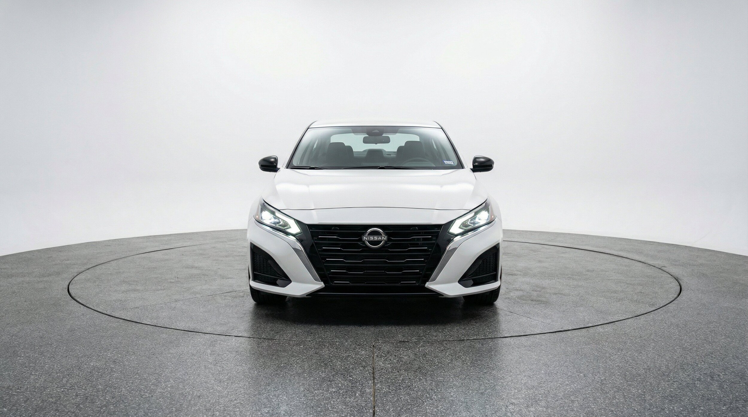 Thumbnail: 2025 Nissan Altima - 2