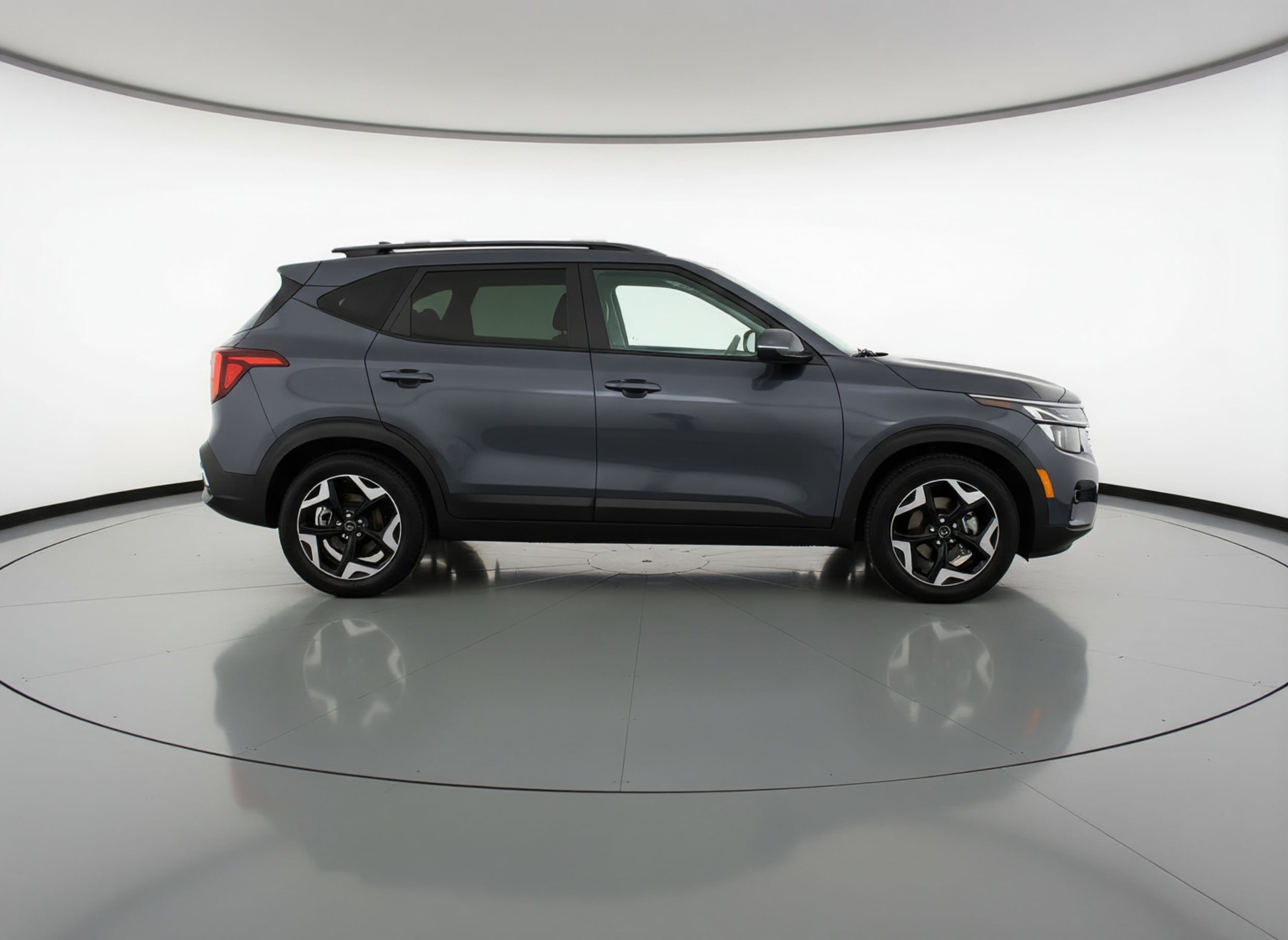 Thumbnail: 2025 Kia Seltos - 8