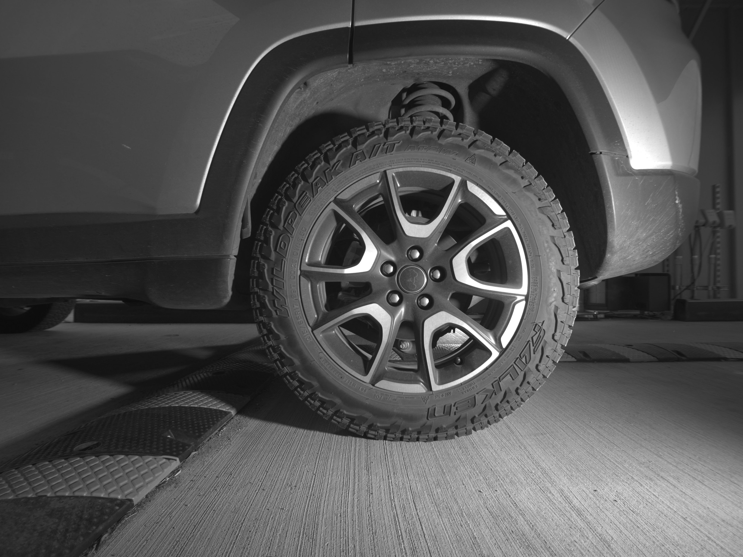 Thumbnail: 2025 Jeep Compass - 14