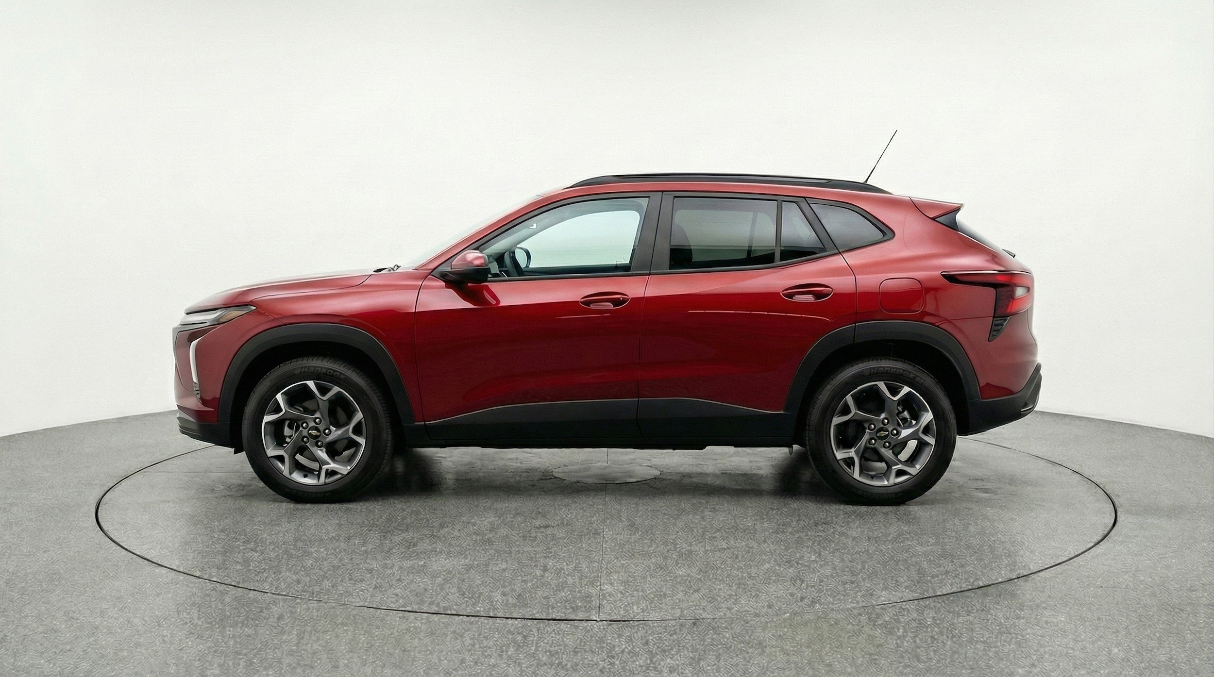 Thumbnail: 2025 Chevrolet Trax - 5