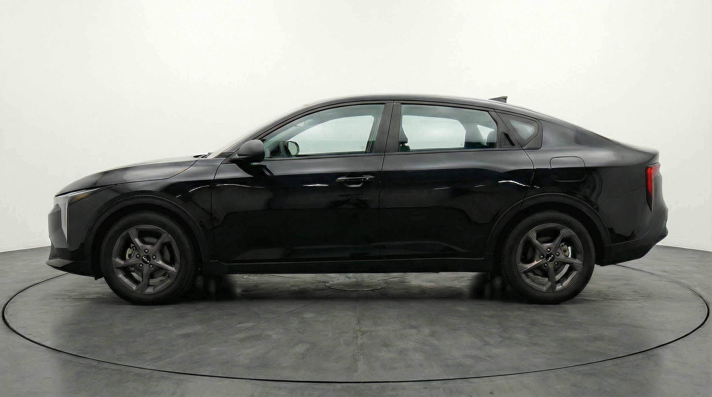 Thumbnail: 2025 Kia K4 - 4