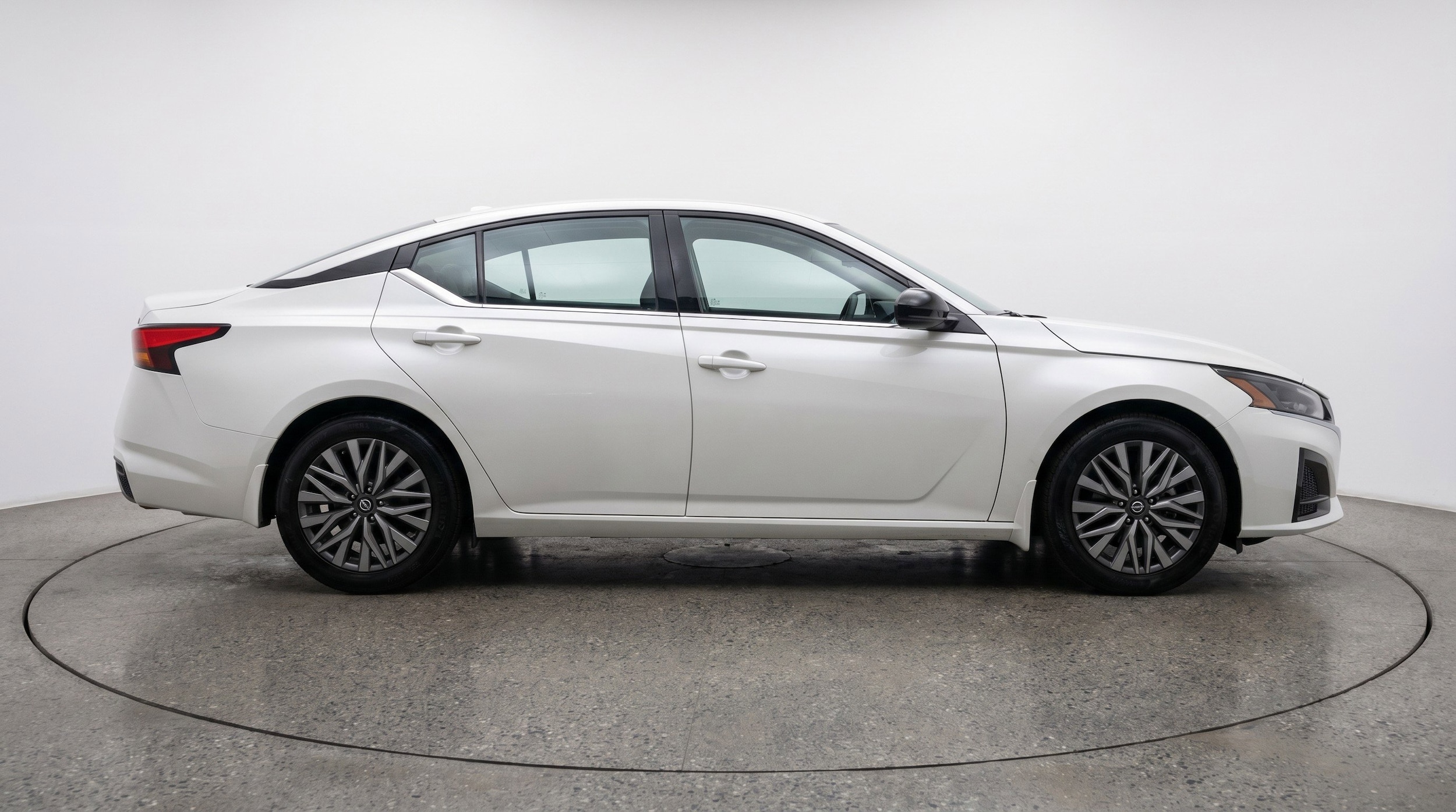 Thumbnail: 2025 Nissan Altima - 11