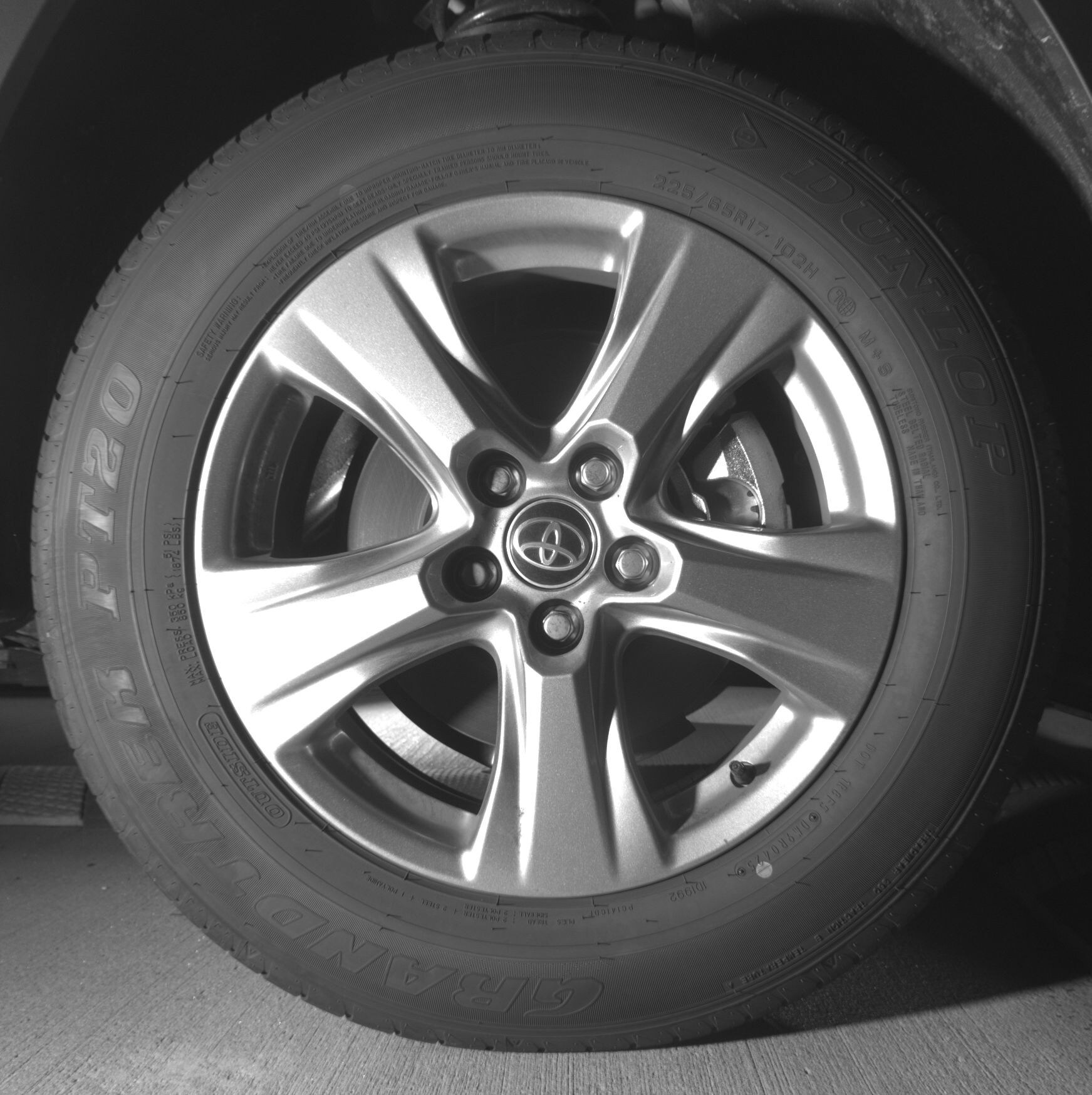 Thumbnail: 2025 Toyota RAV4 - 10