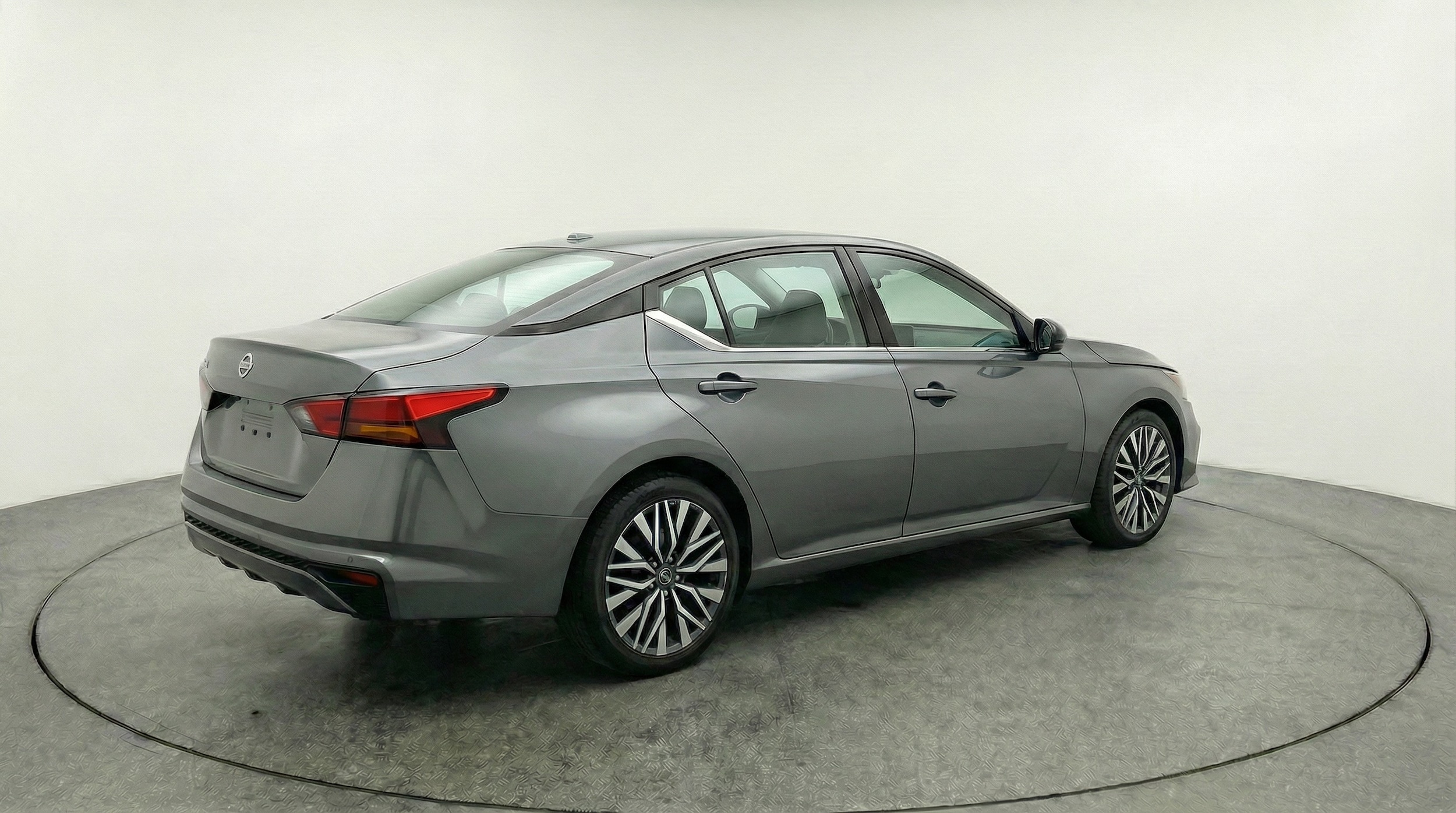 Thumbnail: 2025 Nissan Altima - 7