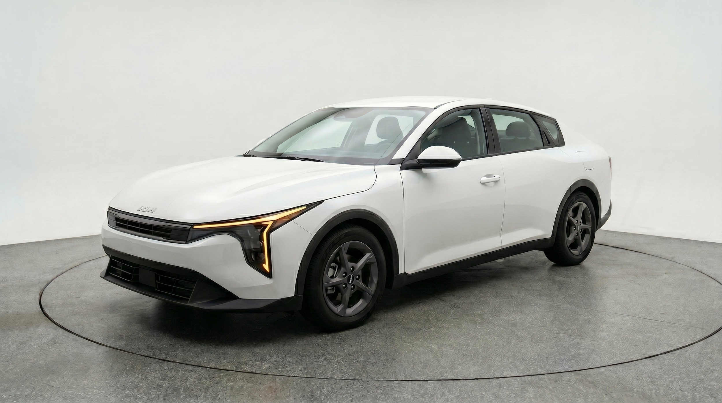 Thumbnail: 2025 Kia K4 - 3