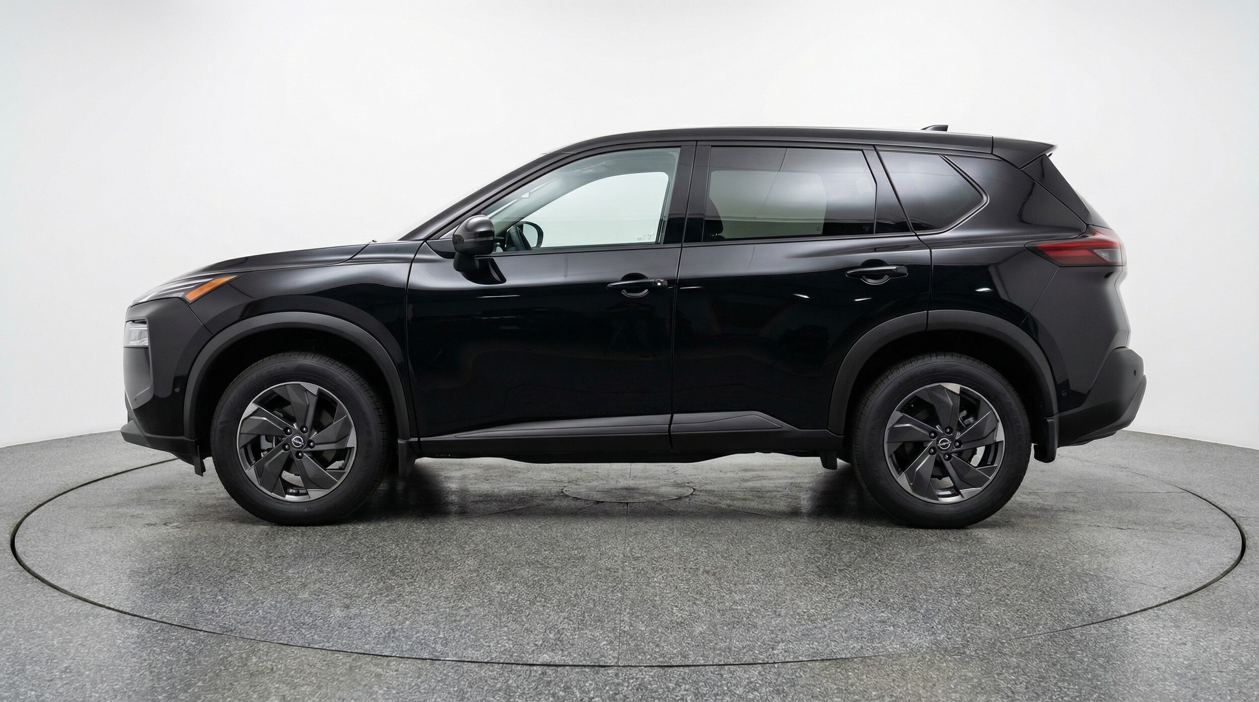 Thumbnail: 2025 Nissan Rogue - 4