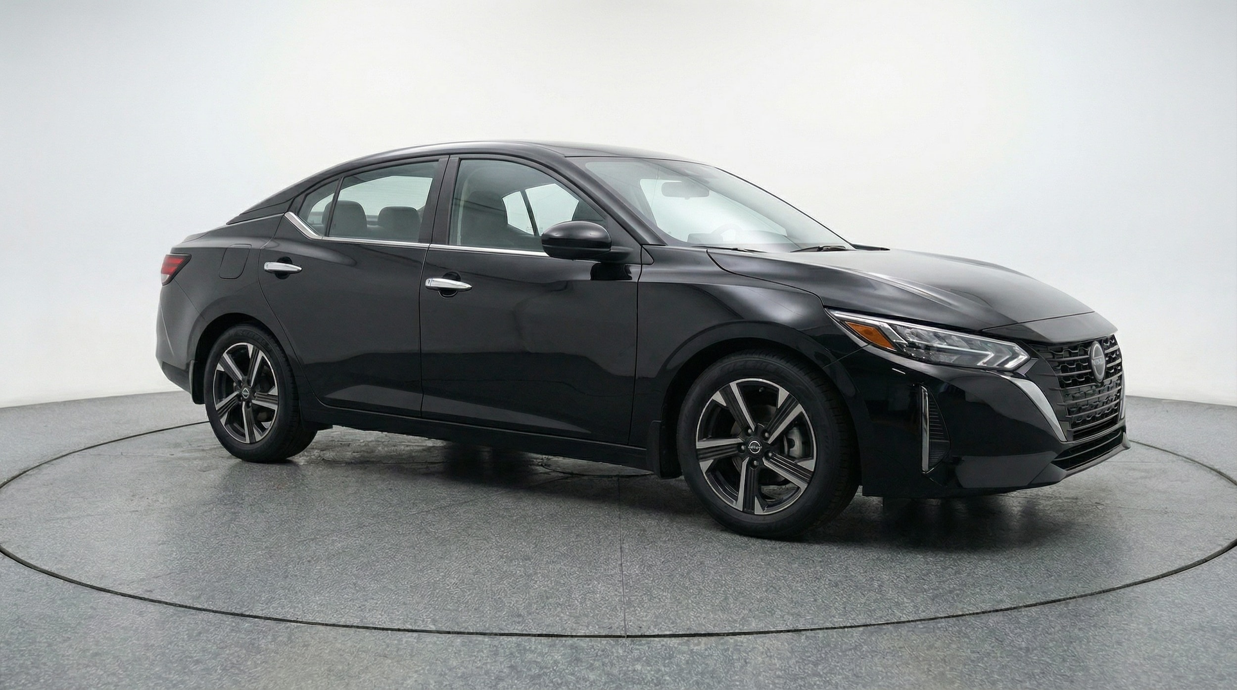 Thumbnail: 2025 Nissan Sentra - 1