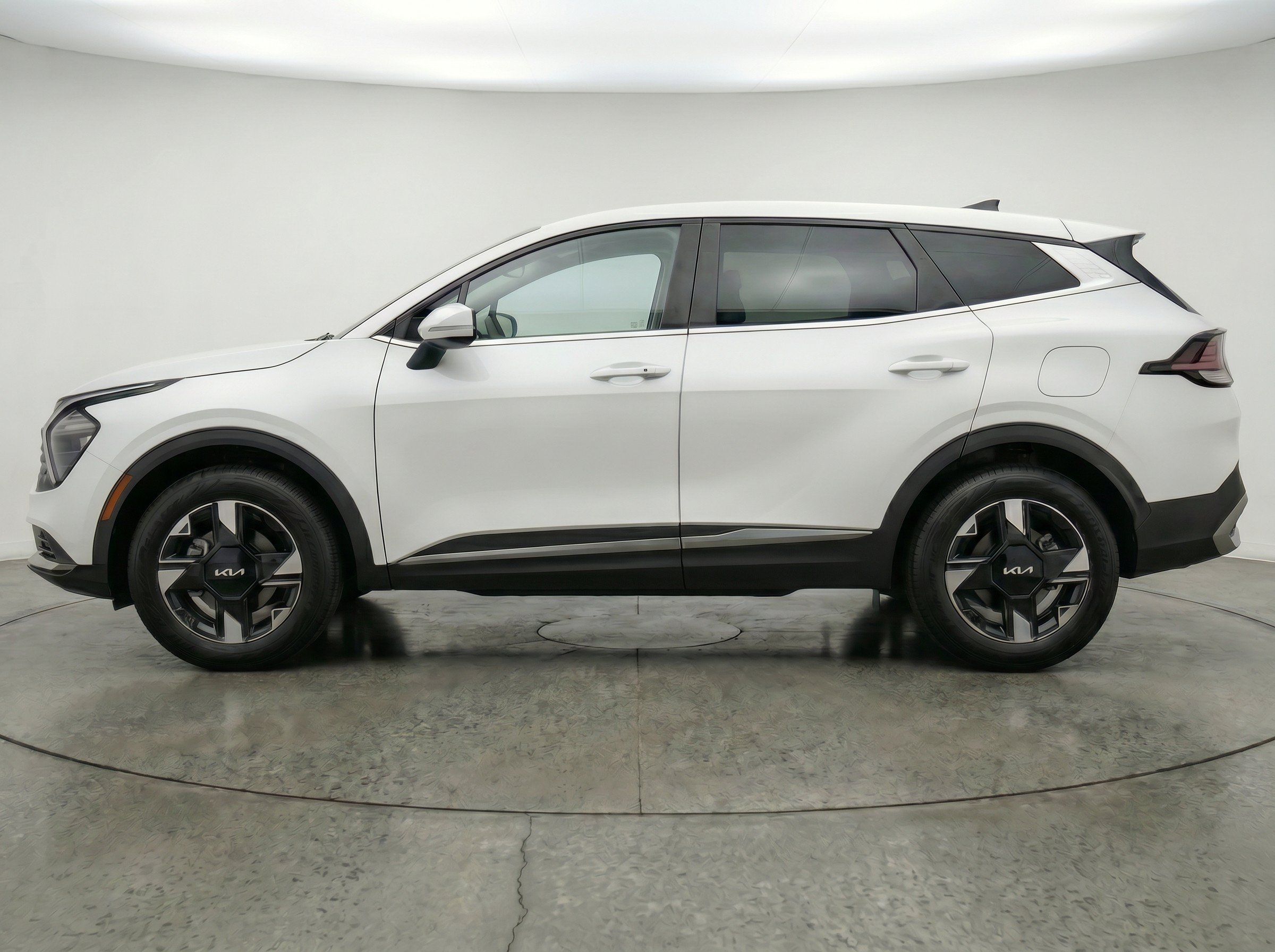 Thumbnail: 2026 Kia Sportage - 5