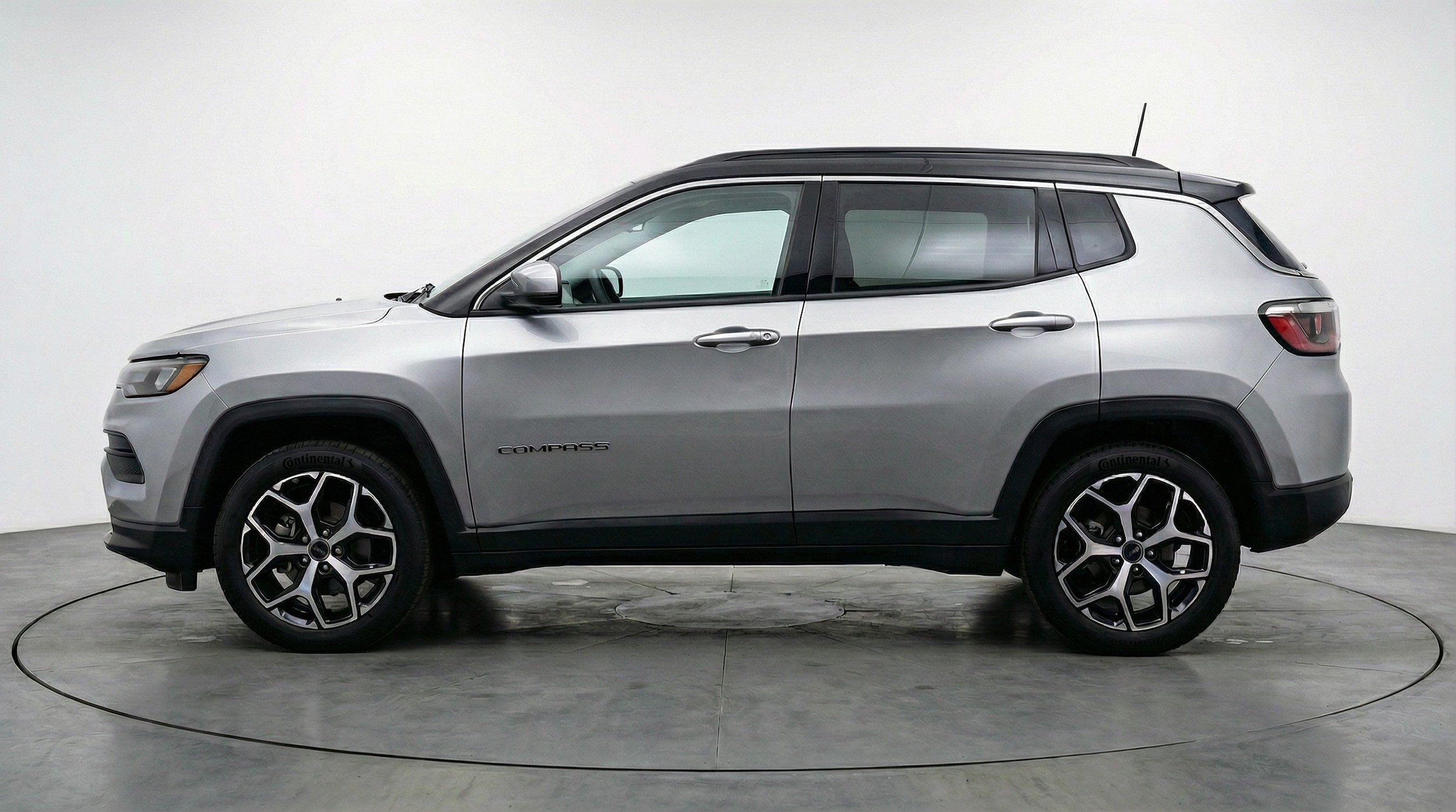 Thumbnail: 2025 Jeep Compass - 4