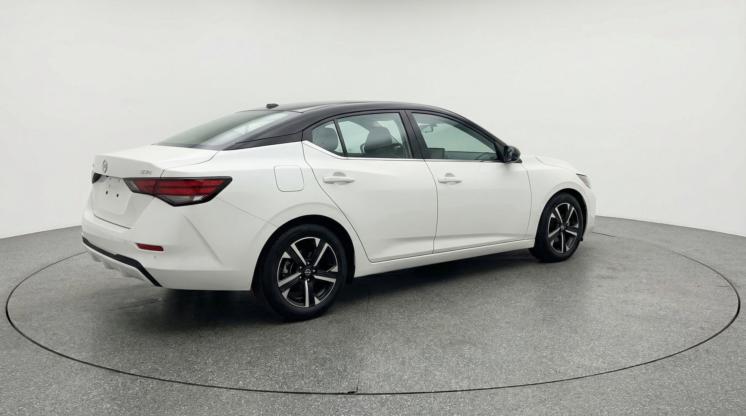 Thumbnail: 2025 Nissan Sentra - 9