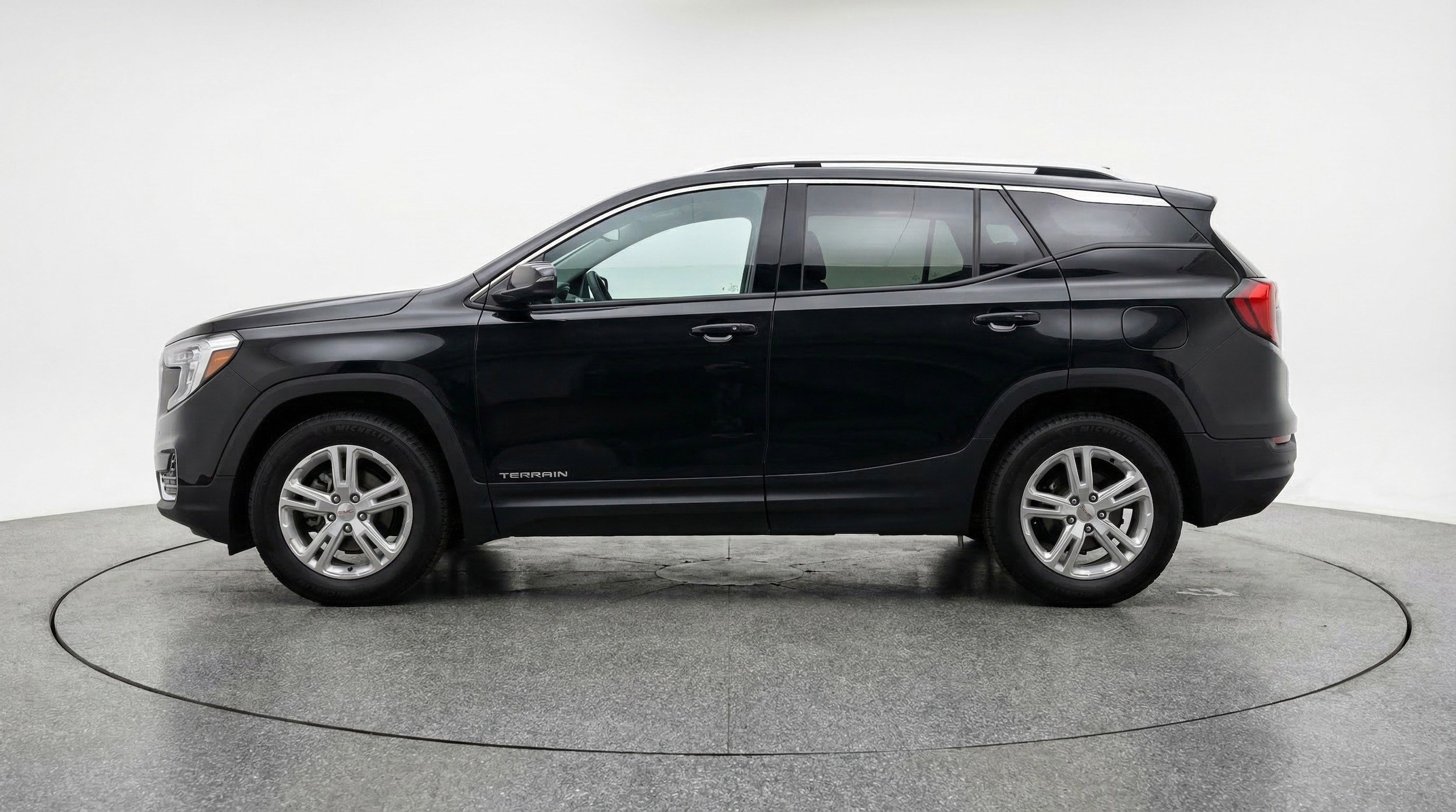 Thumbnail: 2024 GMC Terrain - 5