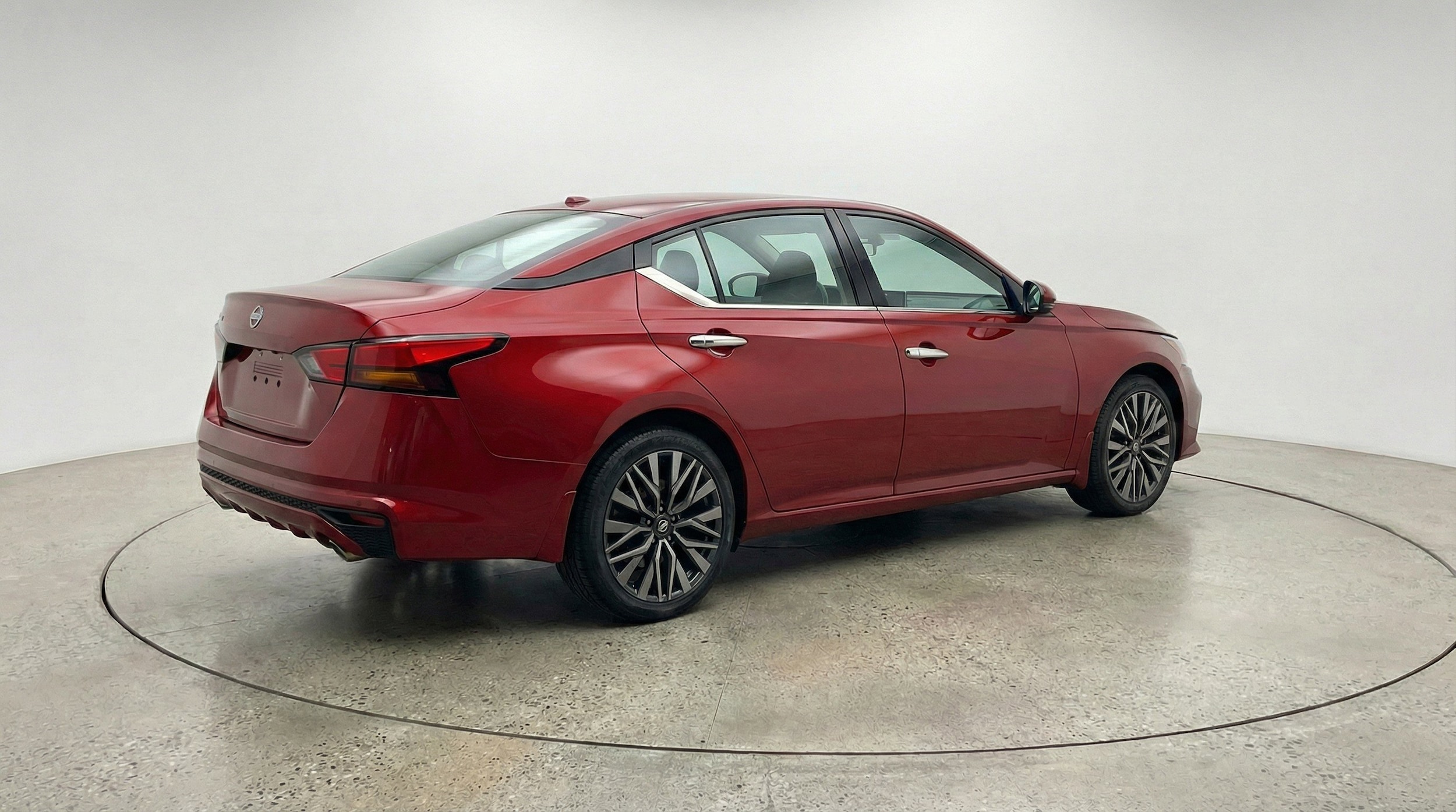 Thumbnail: 2025 Nissan Altima - 9