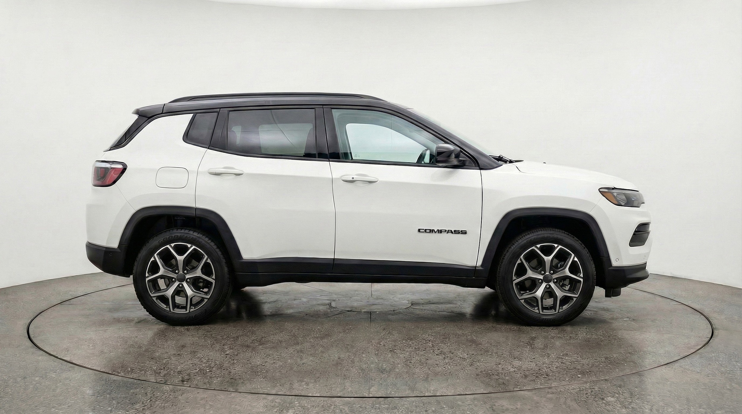 Thumbnail: 2025 Jeep Compass - 11