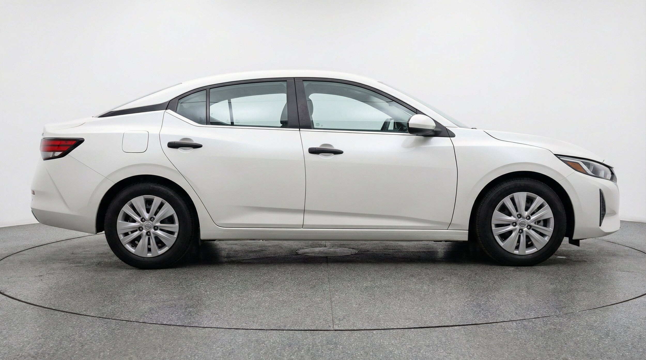 Thumbnail: 2025 Nissan Sentra - 11