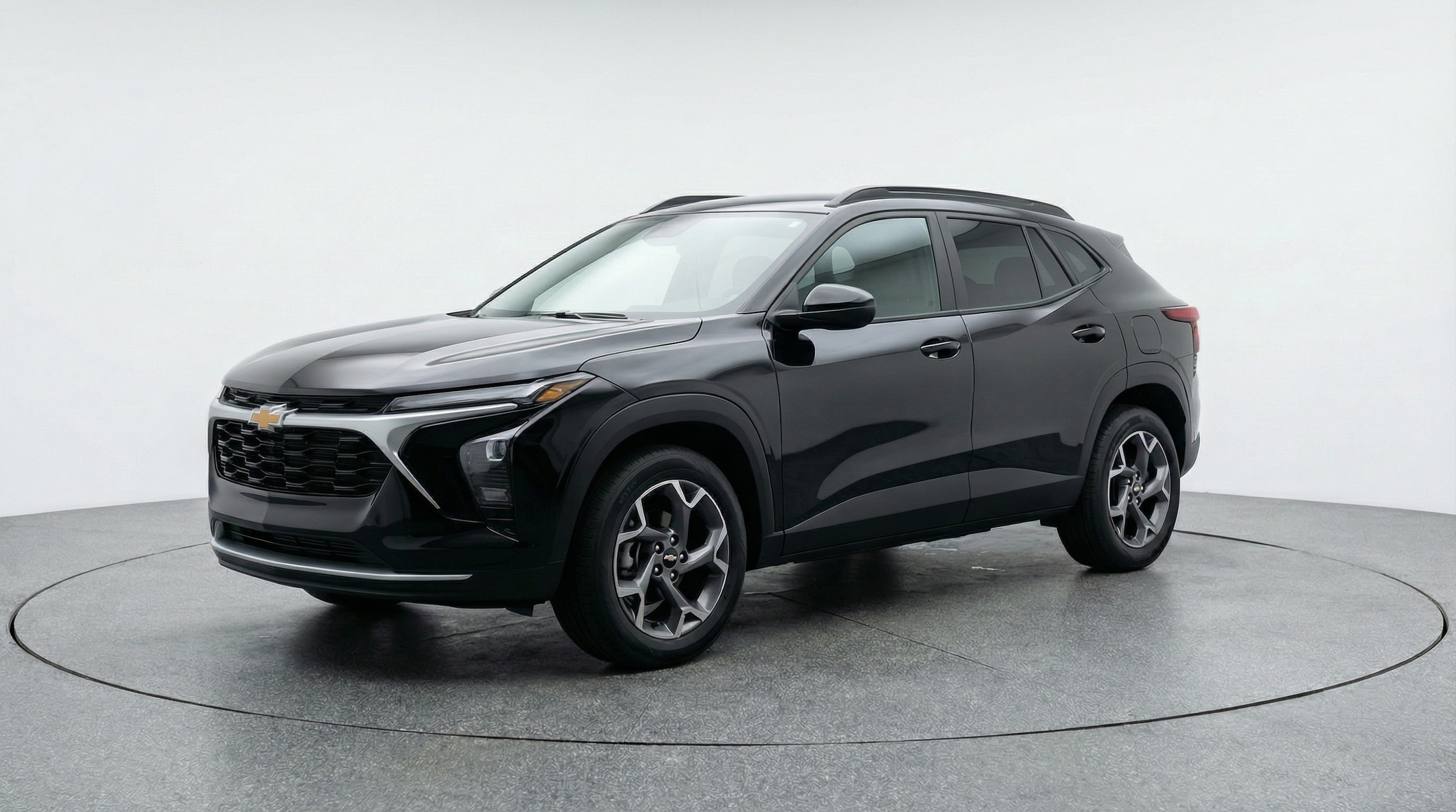 Thumbnail: 2025 Chevrolet Trax - 3