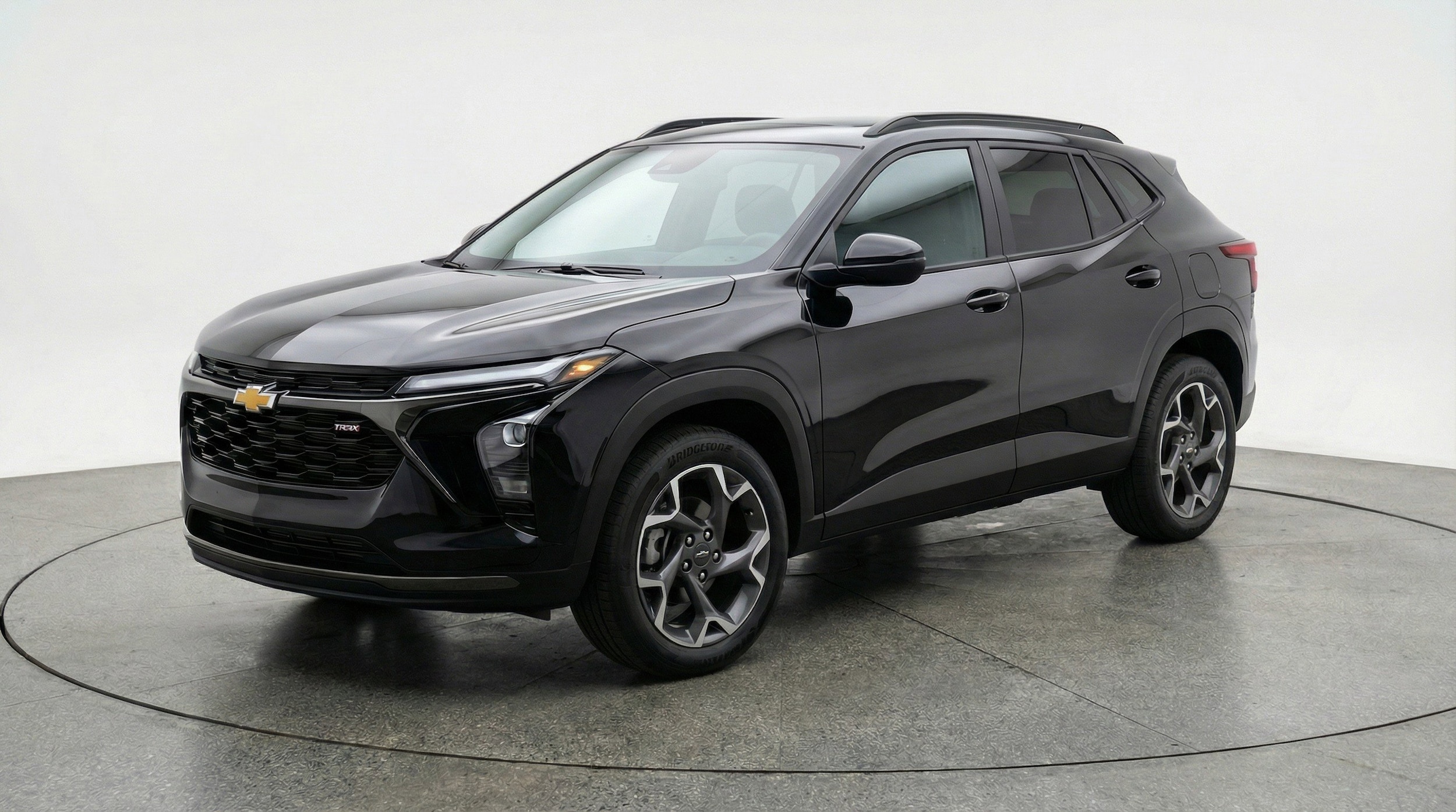 Thumbnail: 2025 Chevrolet Trax - 3