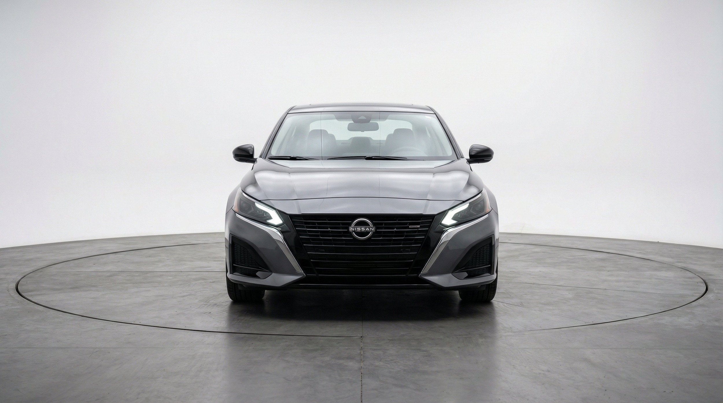 Thumbnail: 2025 Nissan Altima - 2