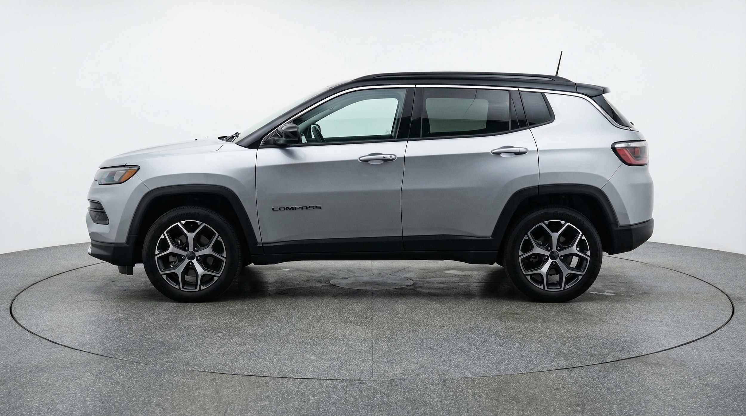 Thumbnail: 2025 Jeep Compass - 4